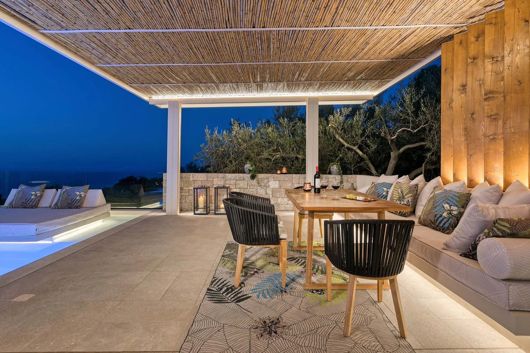 Saffron villa in Lefkada