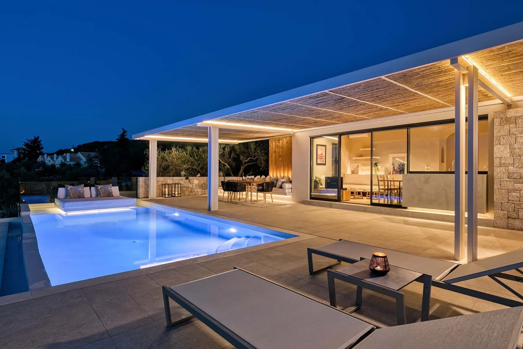 Saffron villa in Lefkada