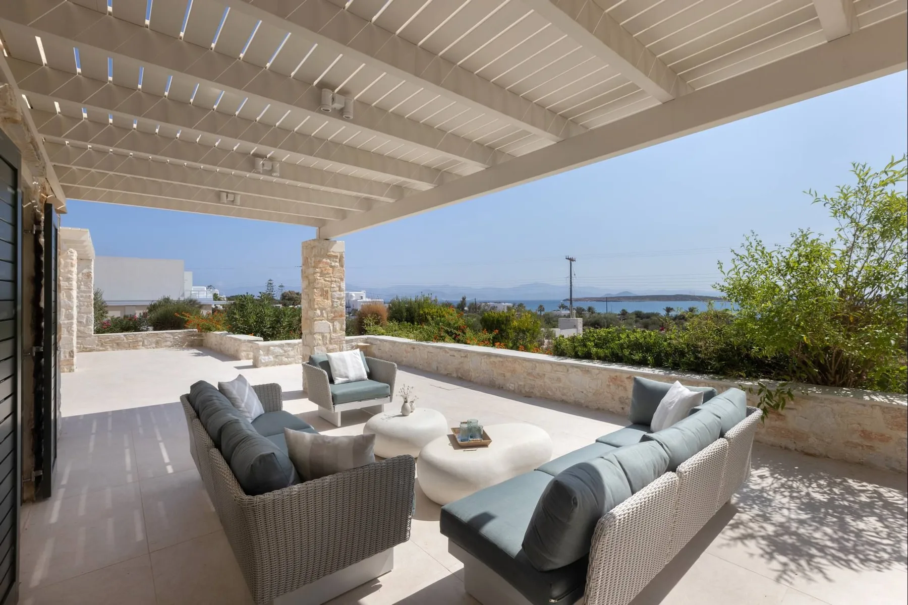 Dorothea Villa in Paros