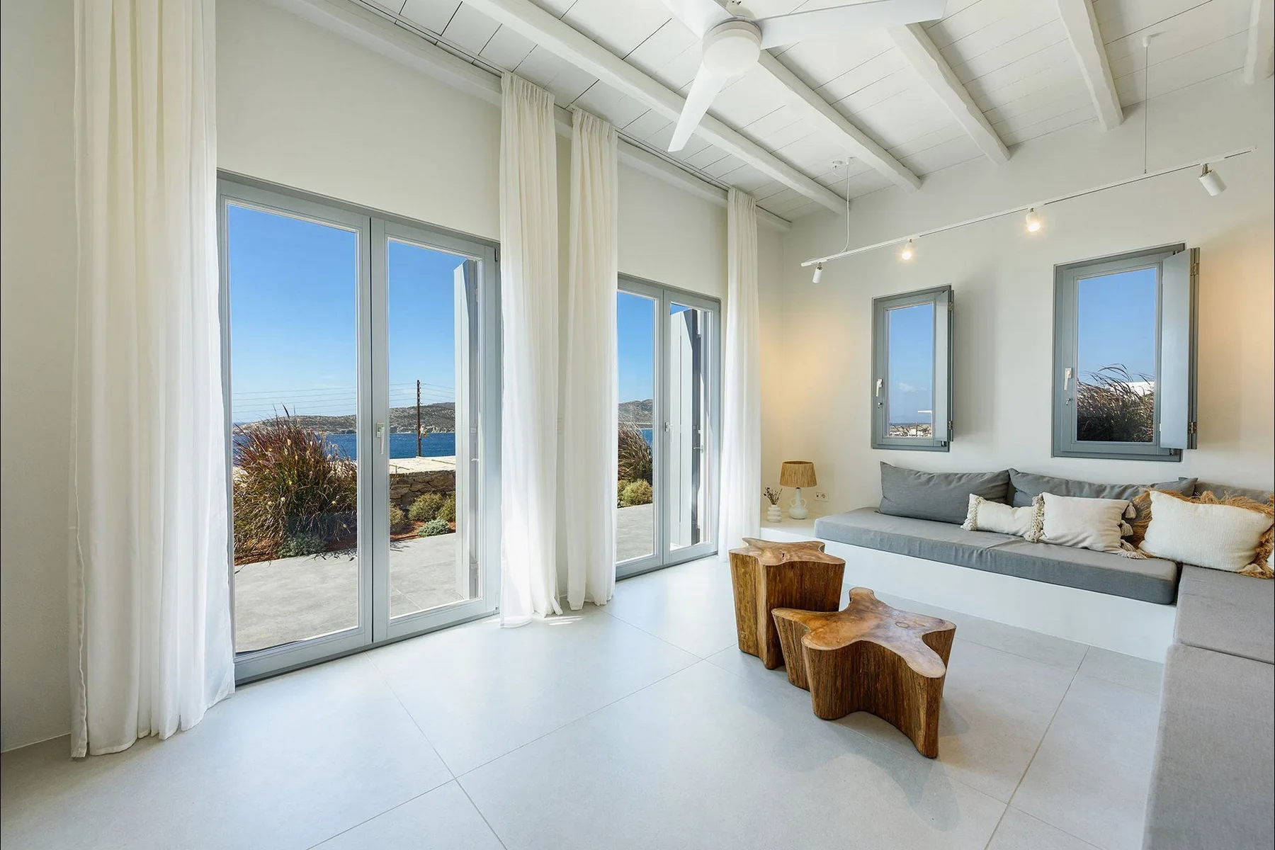 Skyblue Villa in Antiparos