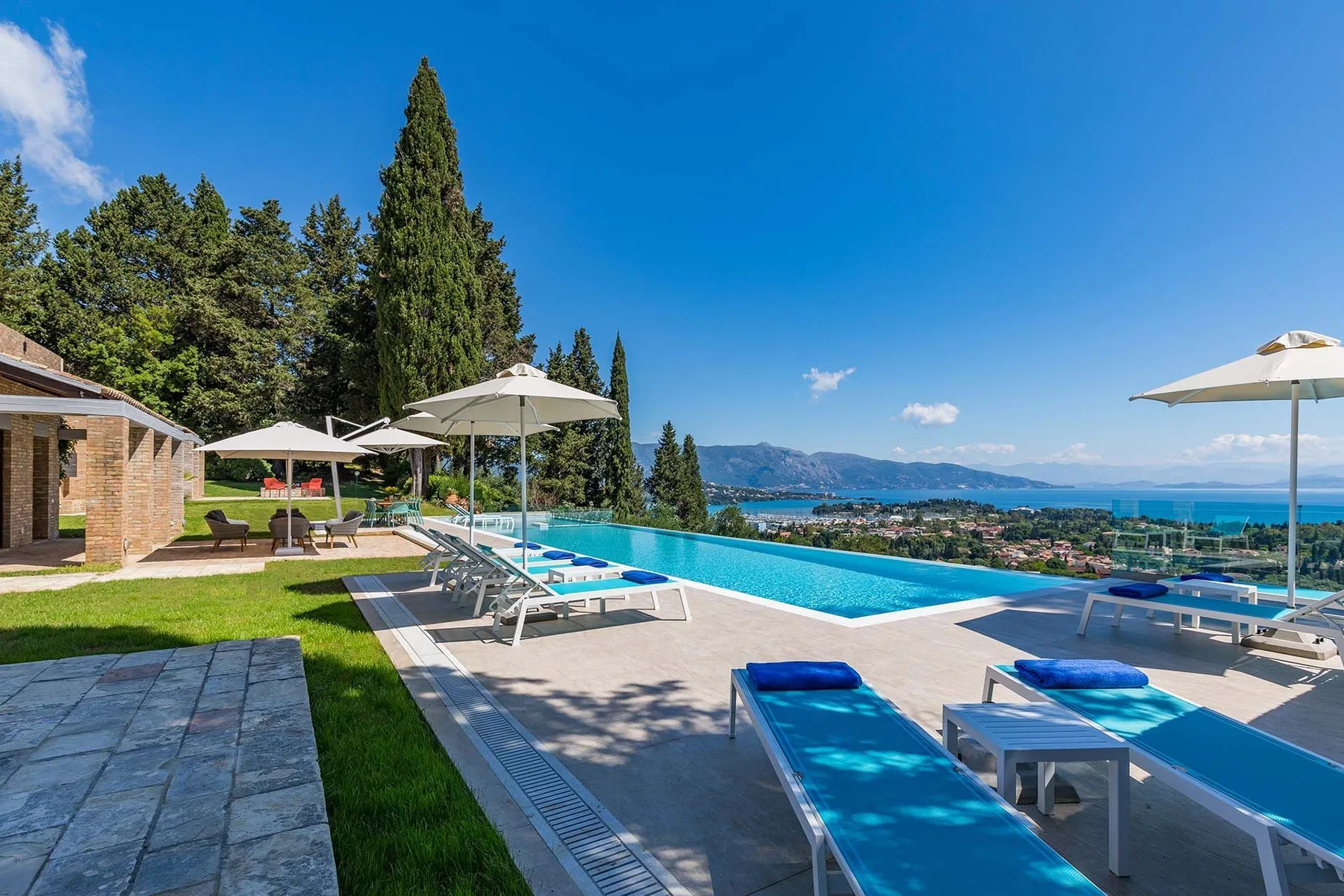 Susanna Villa in Corfu
