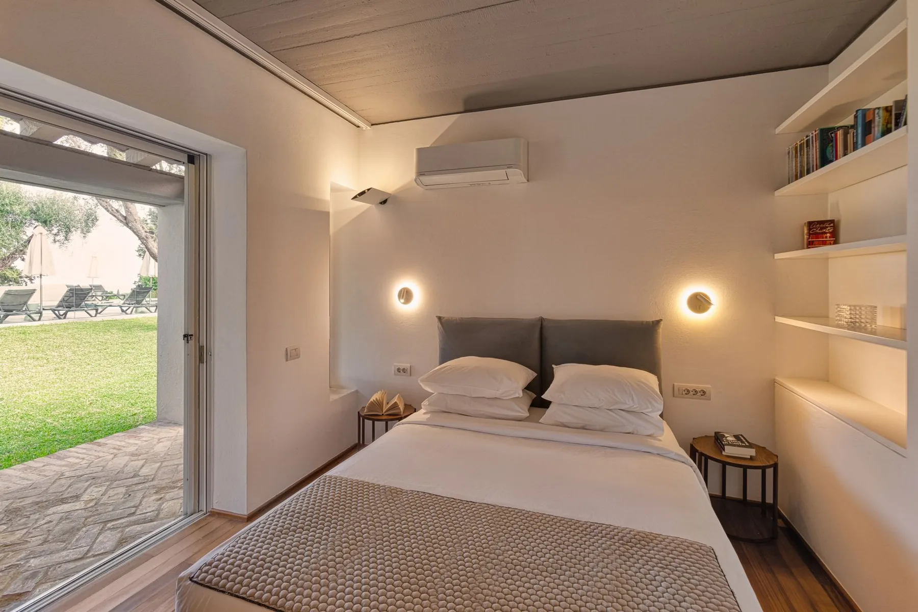 Samantha Villa in Corfu