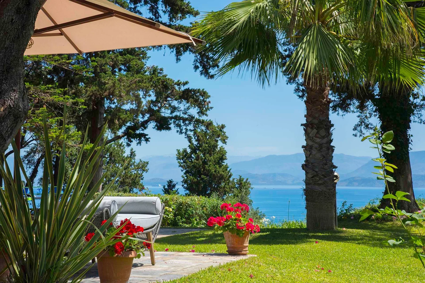 Samantha Villa in Corfu