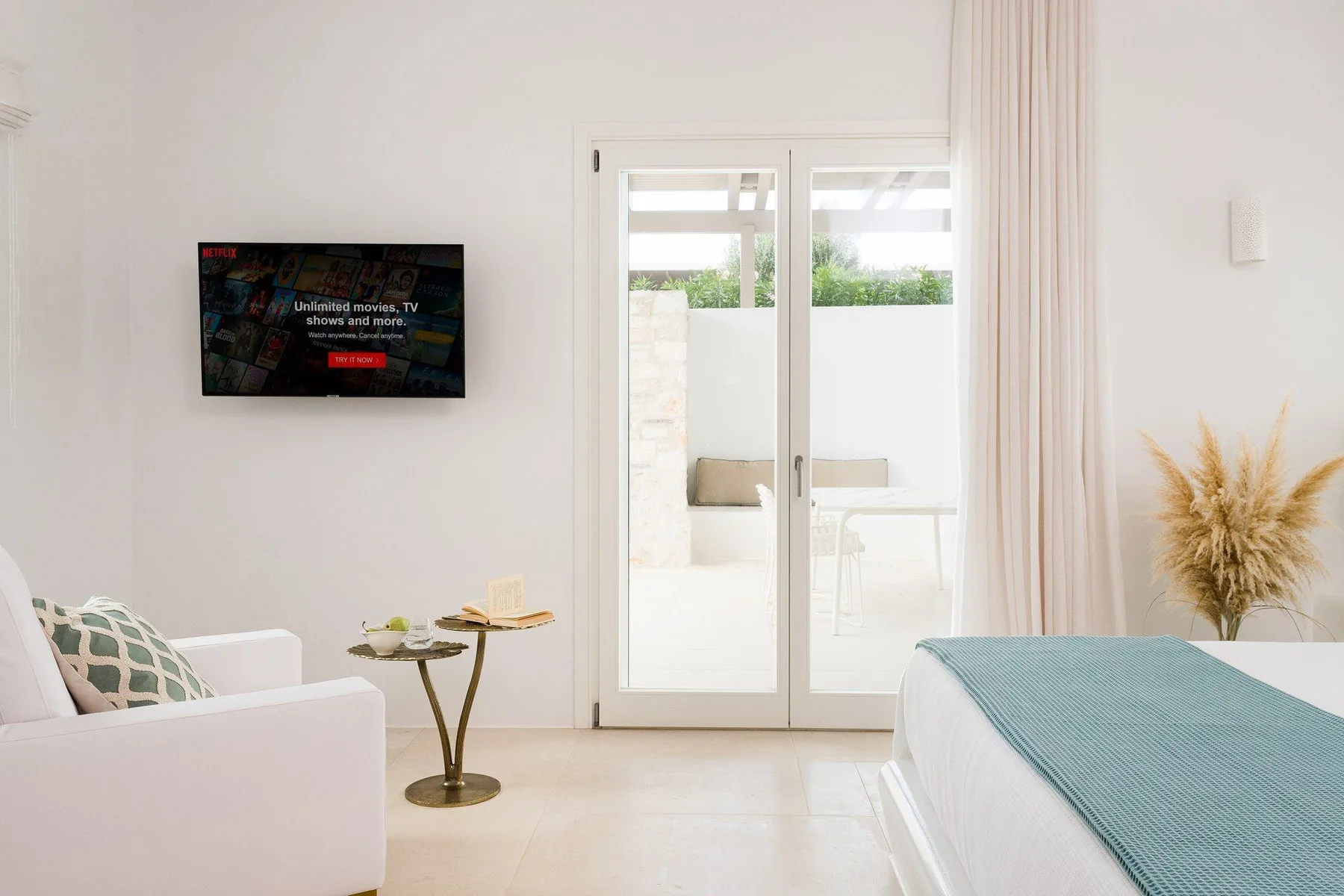 Amazon villa in Paros