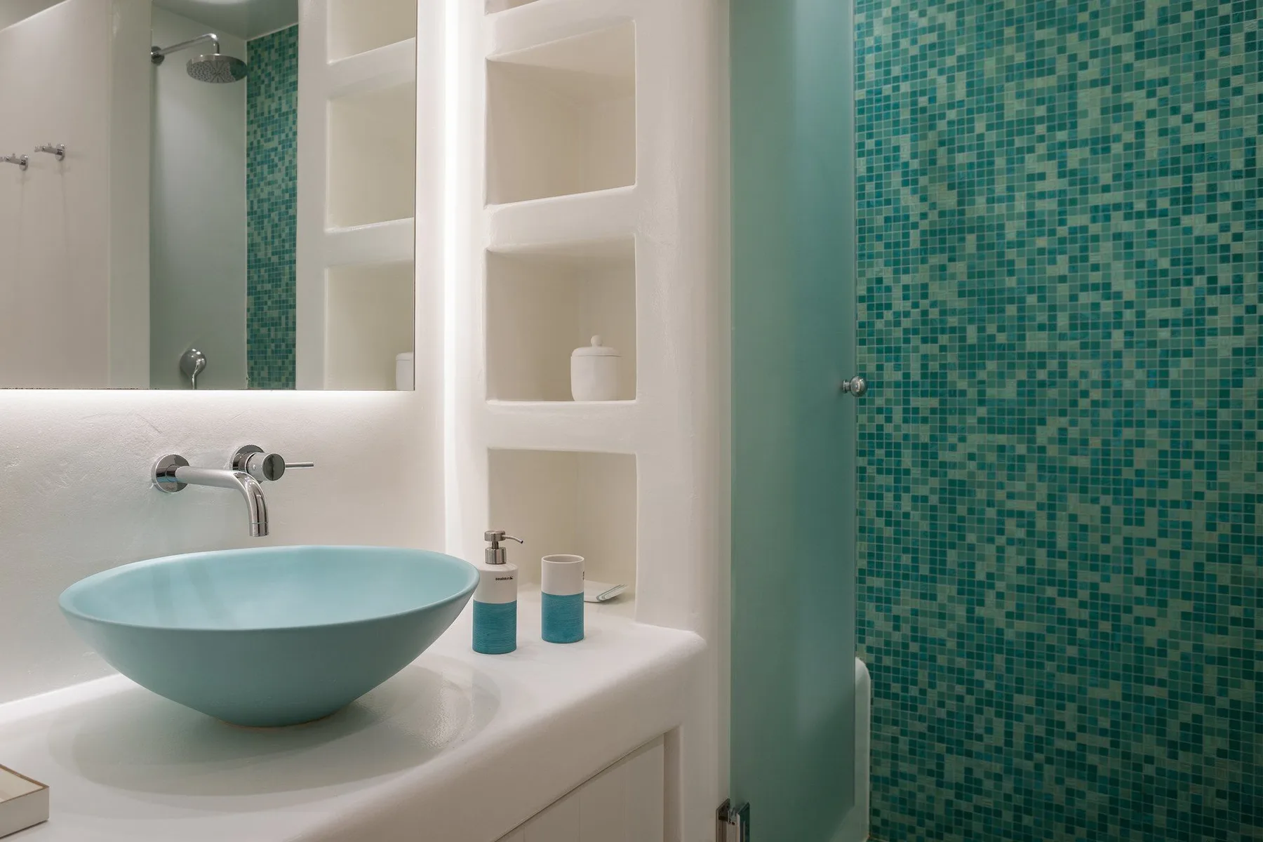 Amazon villa in Paros