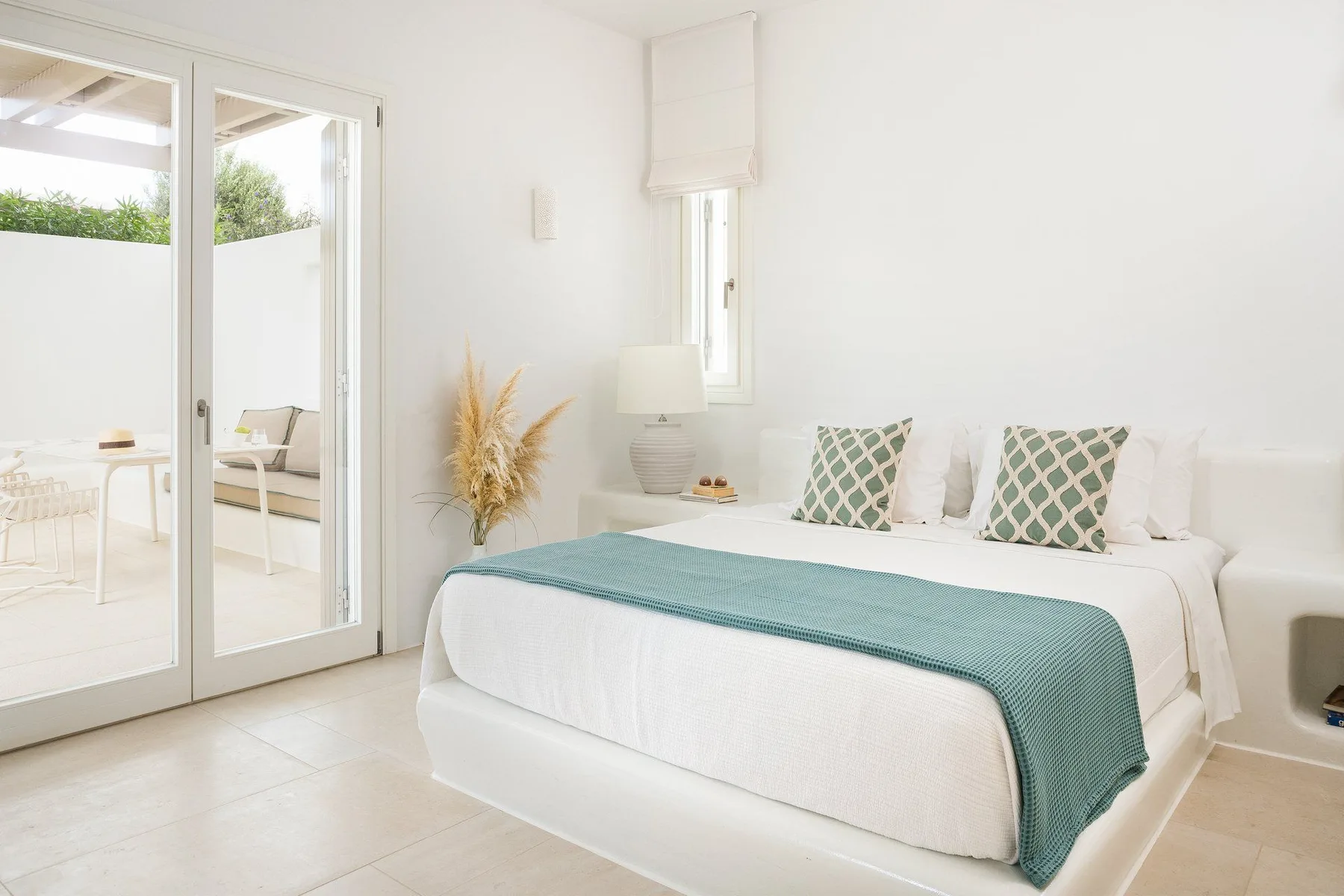 Amazon villa in Paros