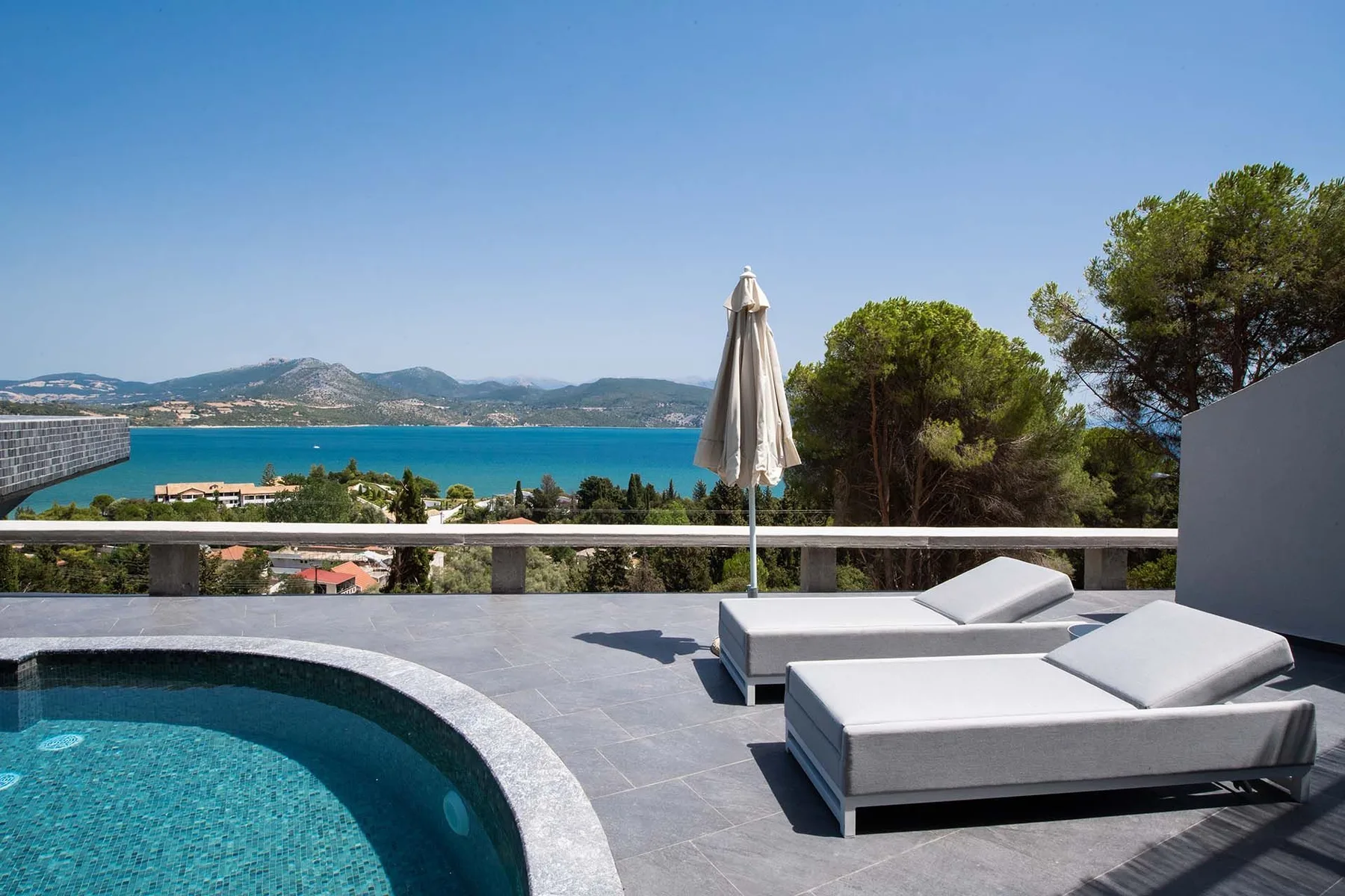 Hibiscus villa in Lefkada