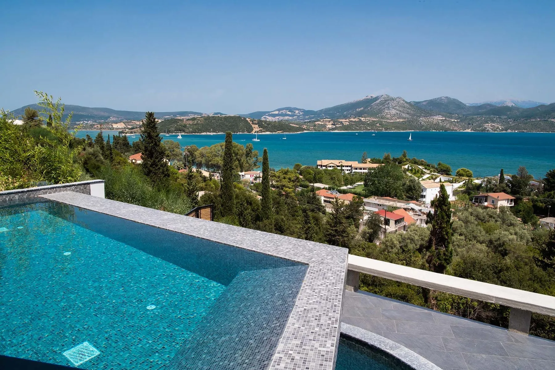 Hibiscus villa in Lefkada
