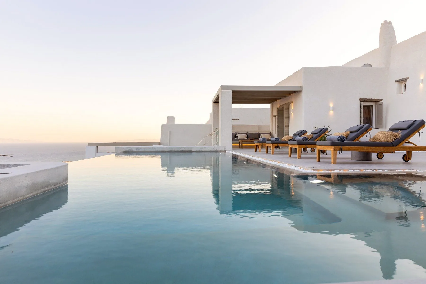 Clementine Villa in Paros