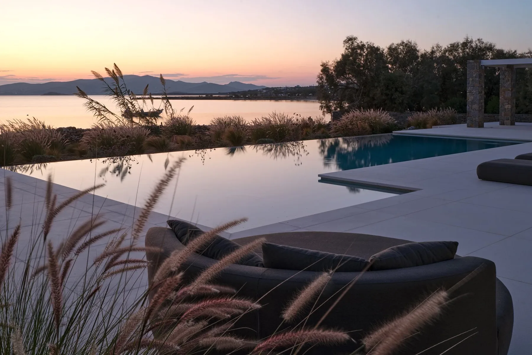 Lunet Villa in Paros