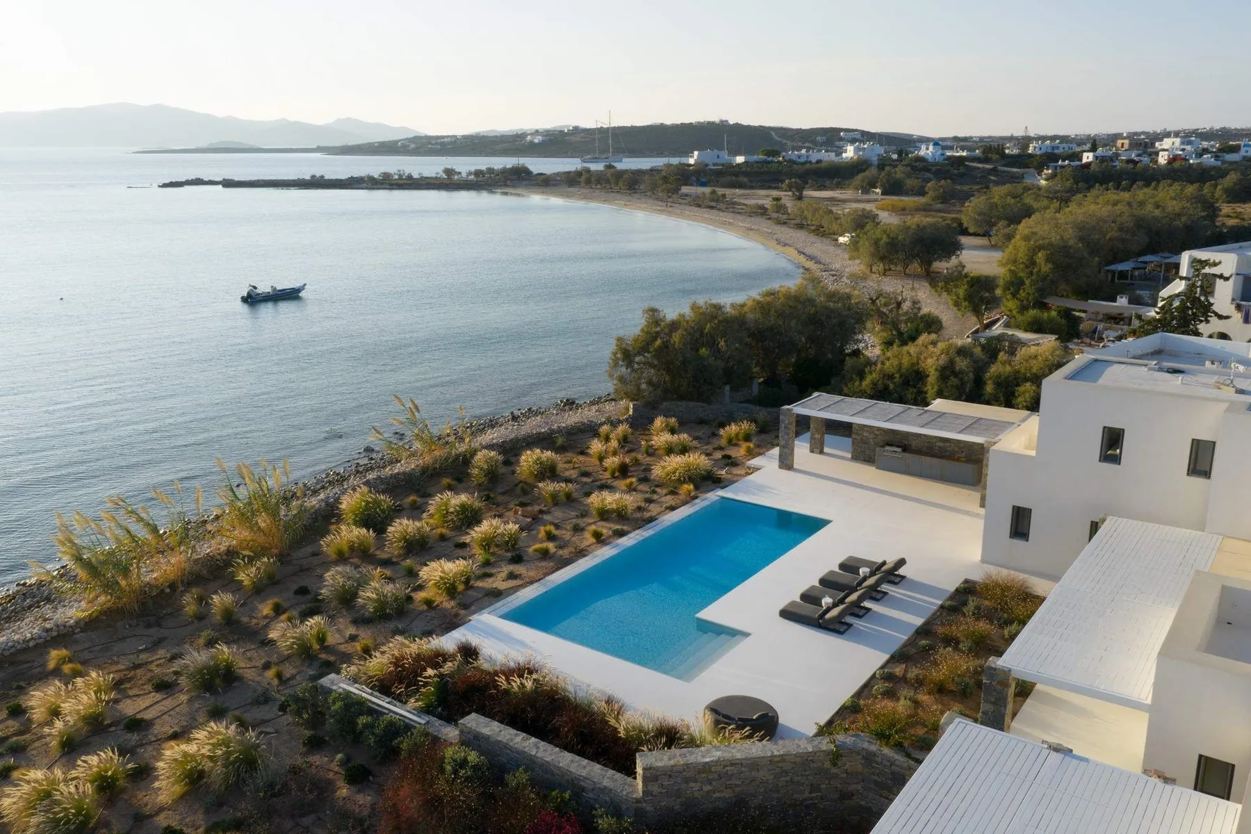 Lunet Villa in Paros
