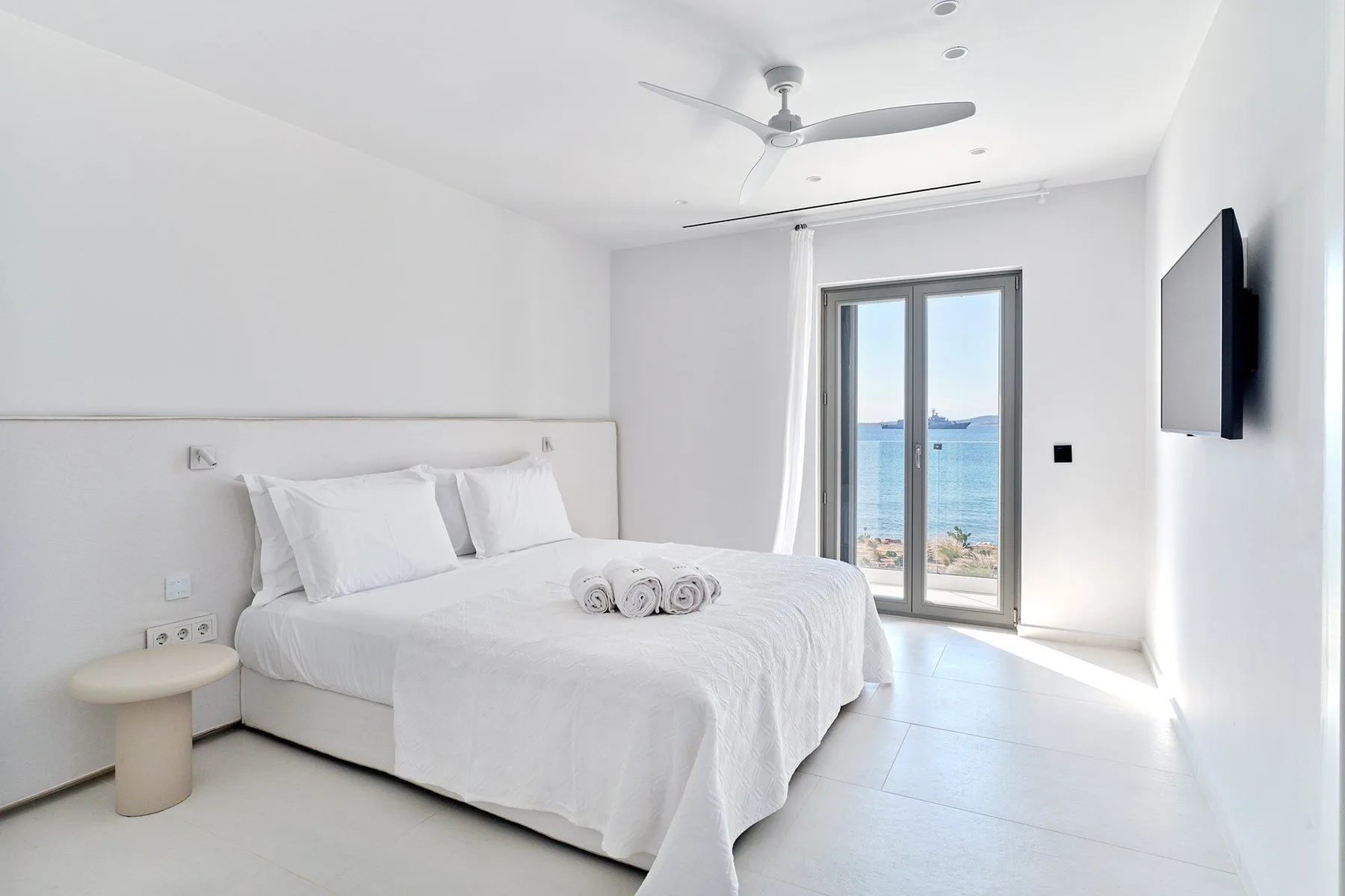 Lunet Villa in Paros