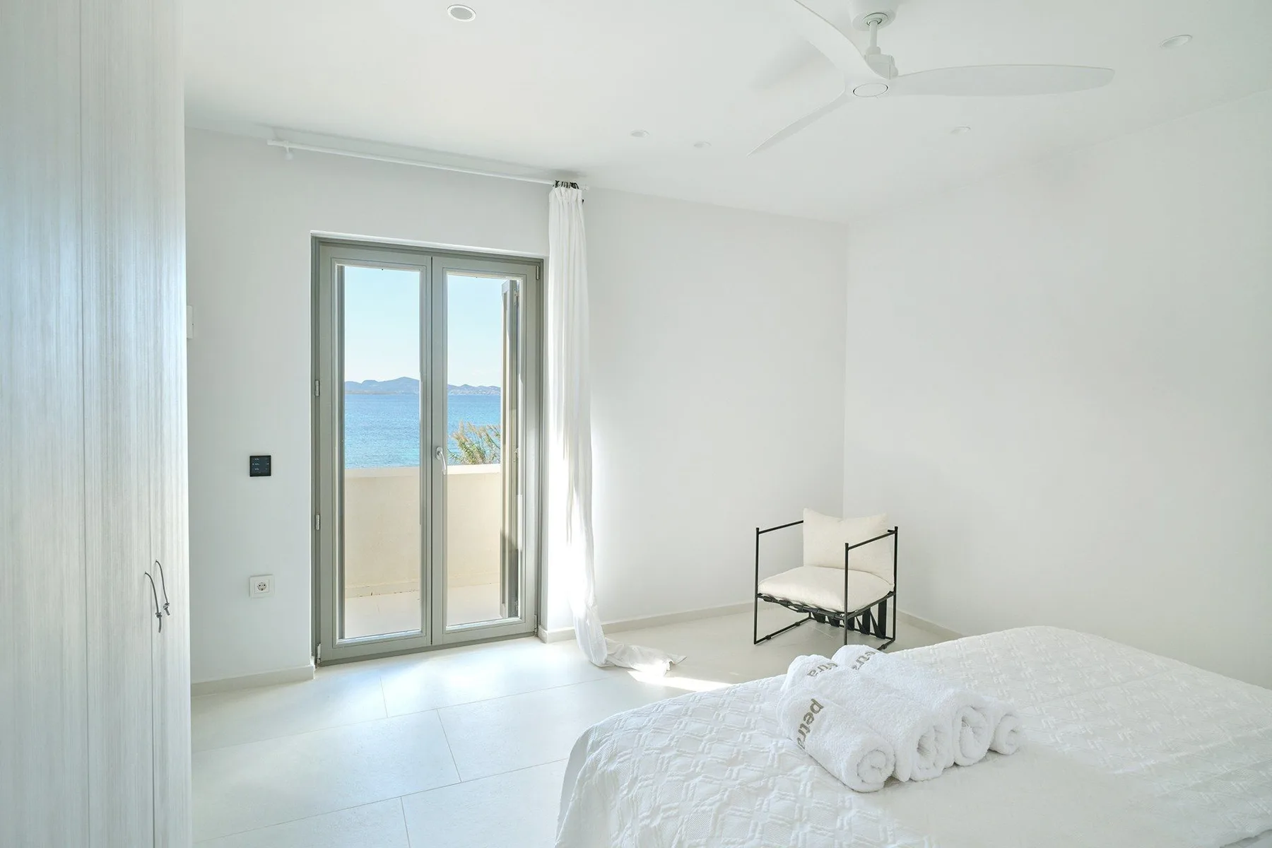 Lunet Villa in Paros