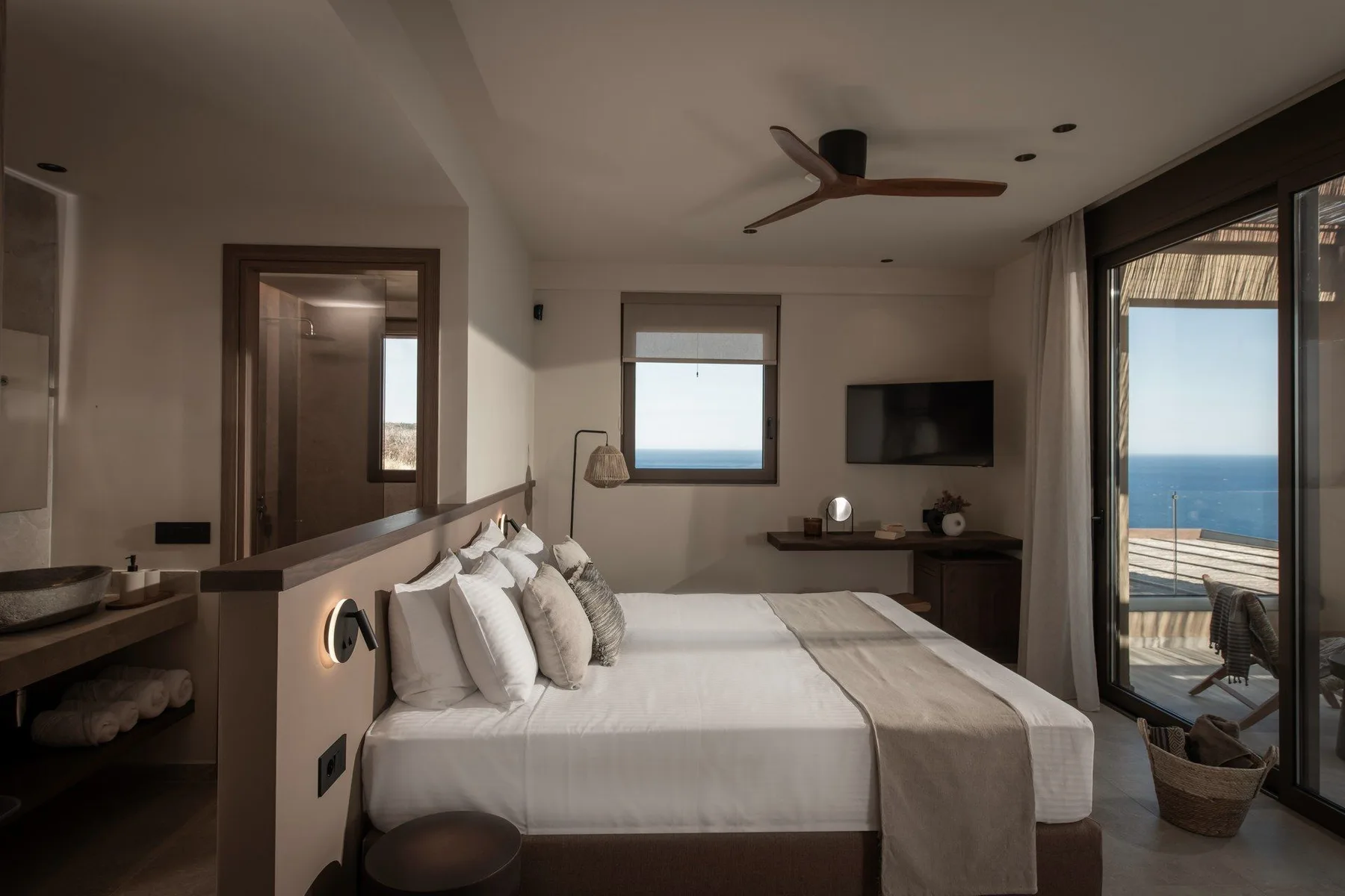 Chimonanthus Villa in Crete