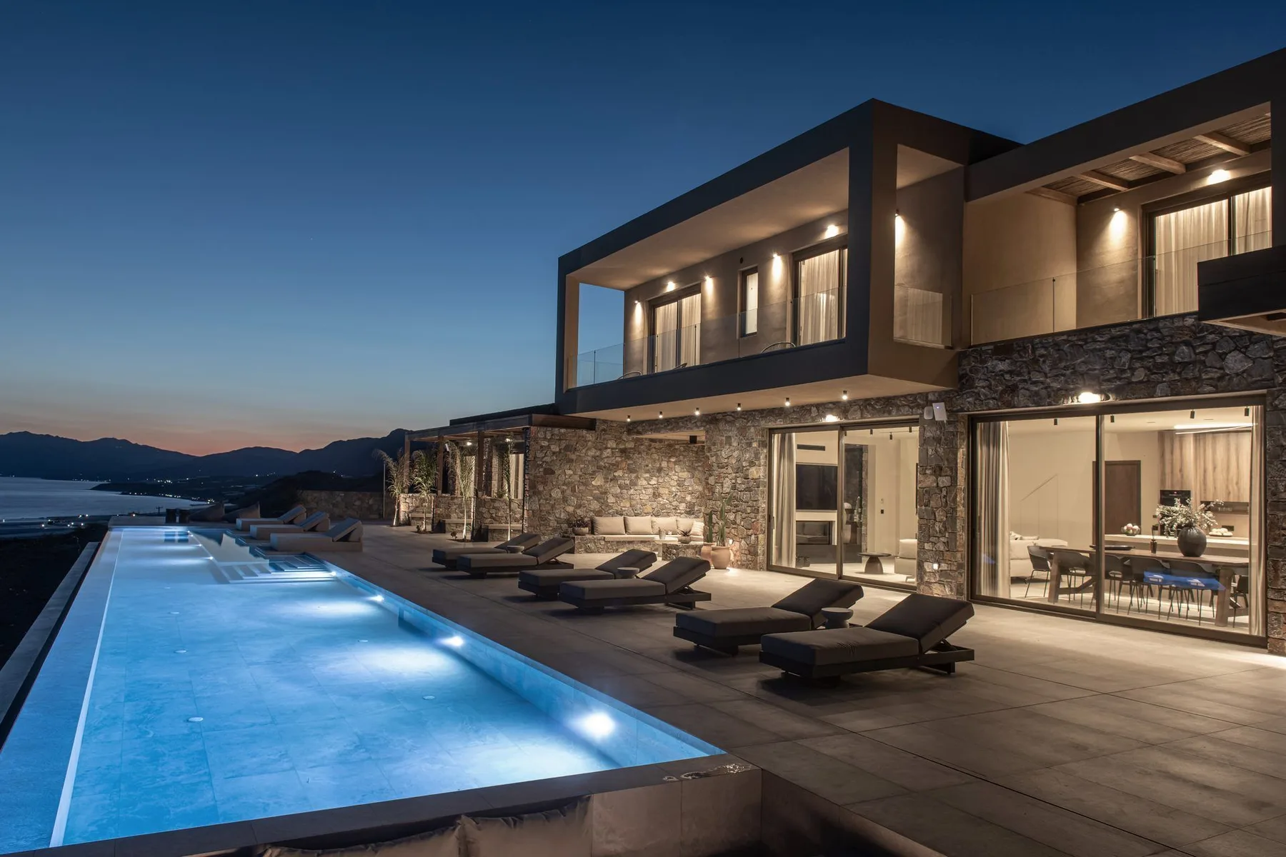 Chimonanthus Villa in Crete