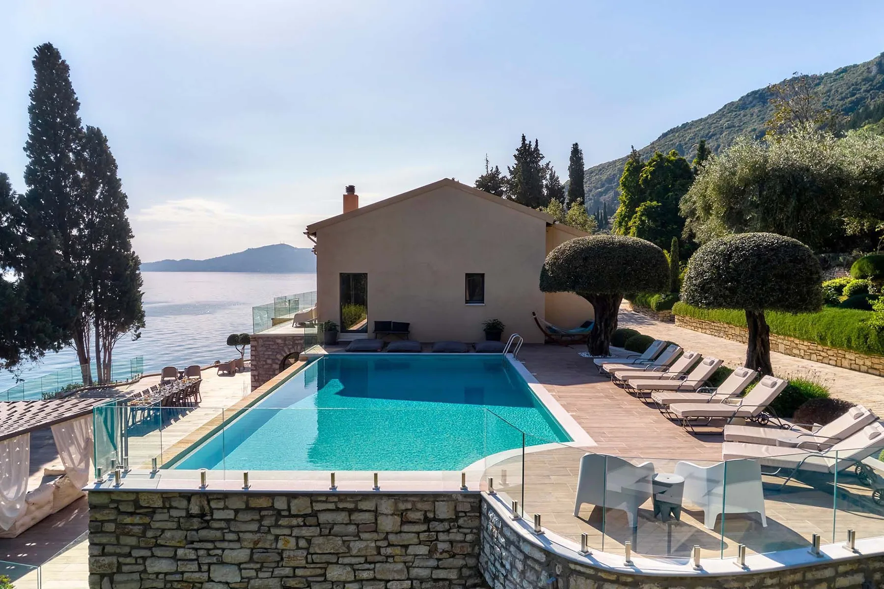 Kalypso villa in Corfu