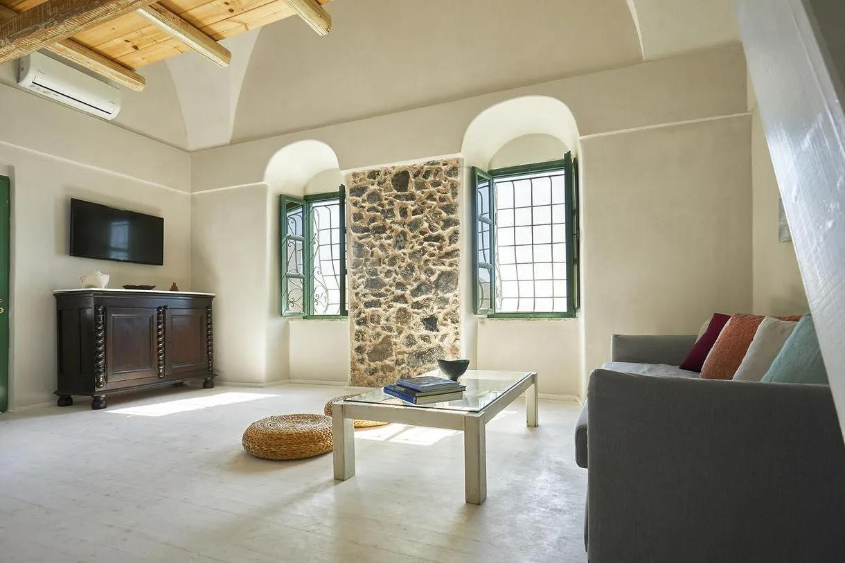 Vayu Villa in Santorini