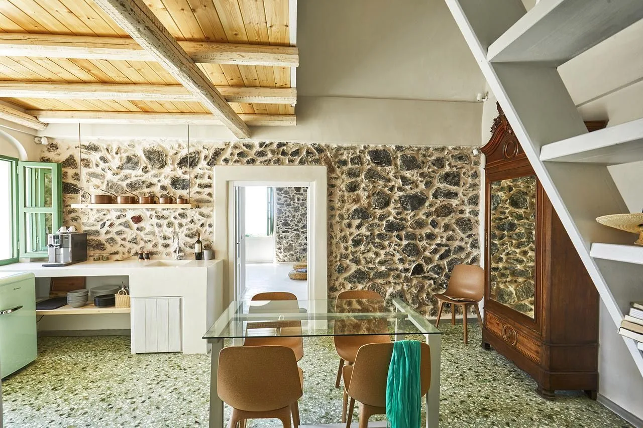 Vayu Villa in Santorini