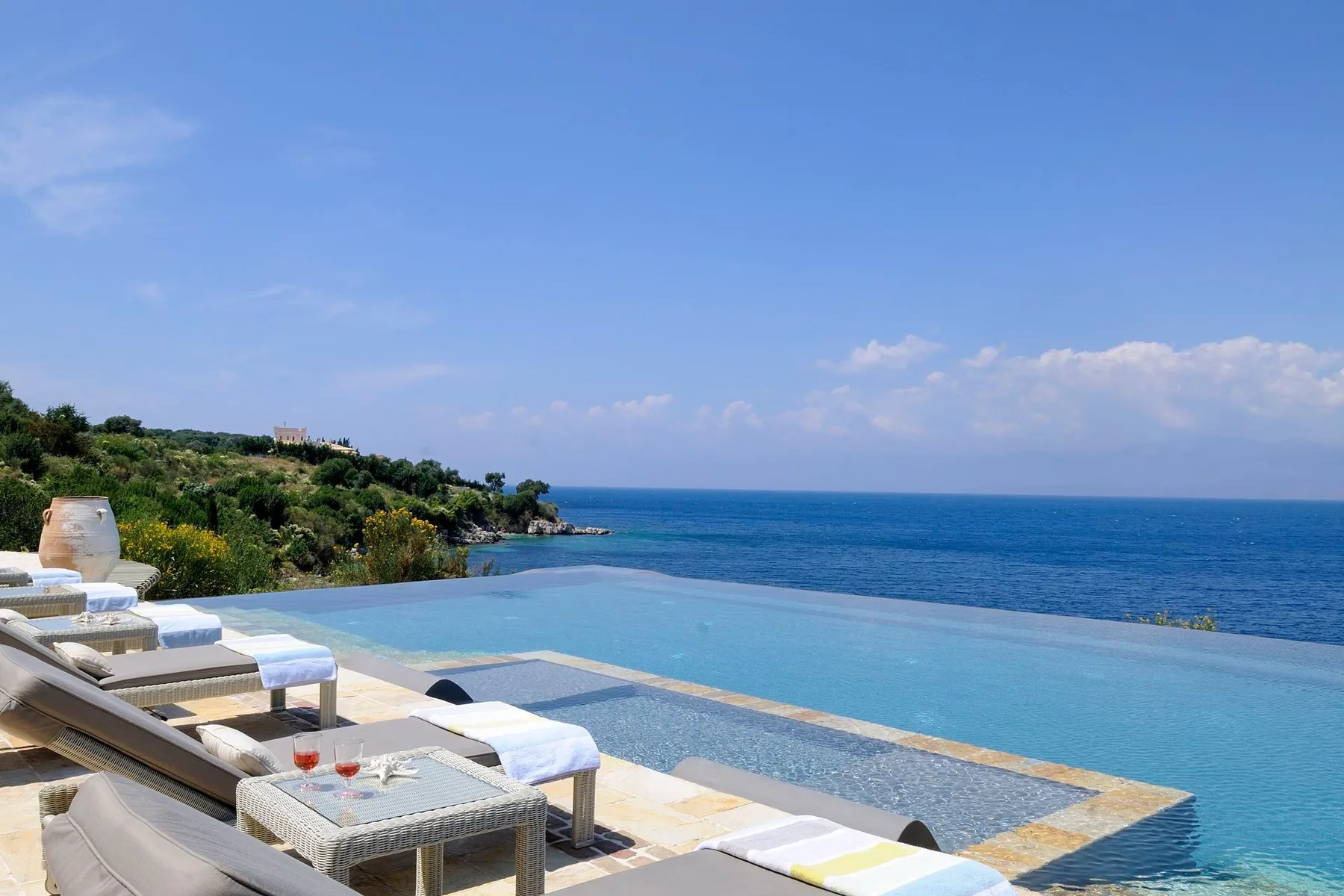 Heron villa in Corfu