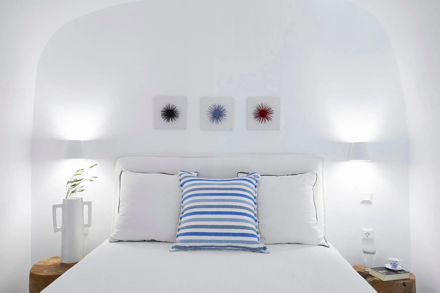 Cliff Haven Villa in Santorini
