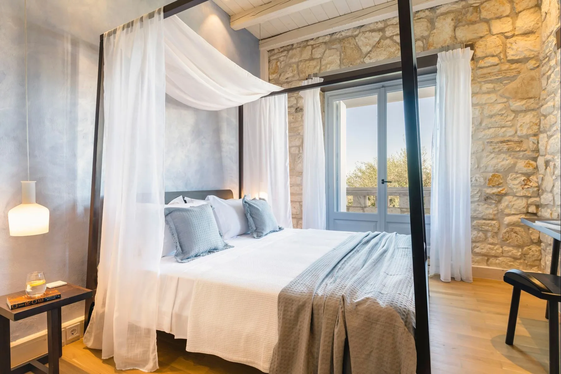 Phoenix villa in Corfu