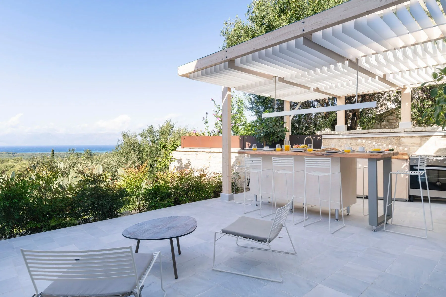 Phoenix villa in Corfu