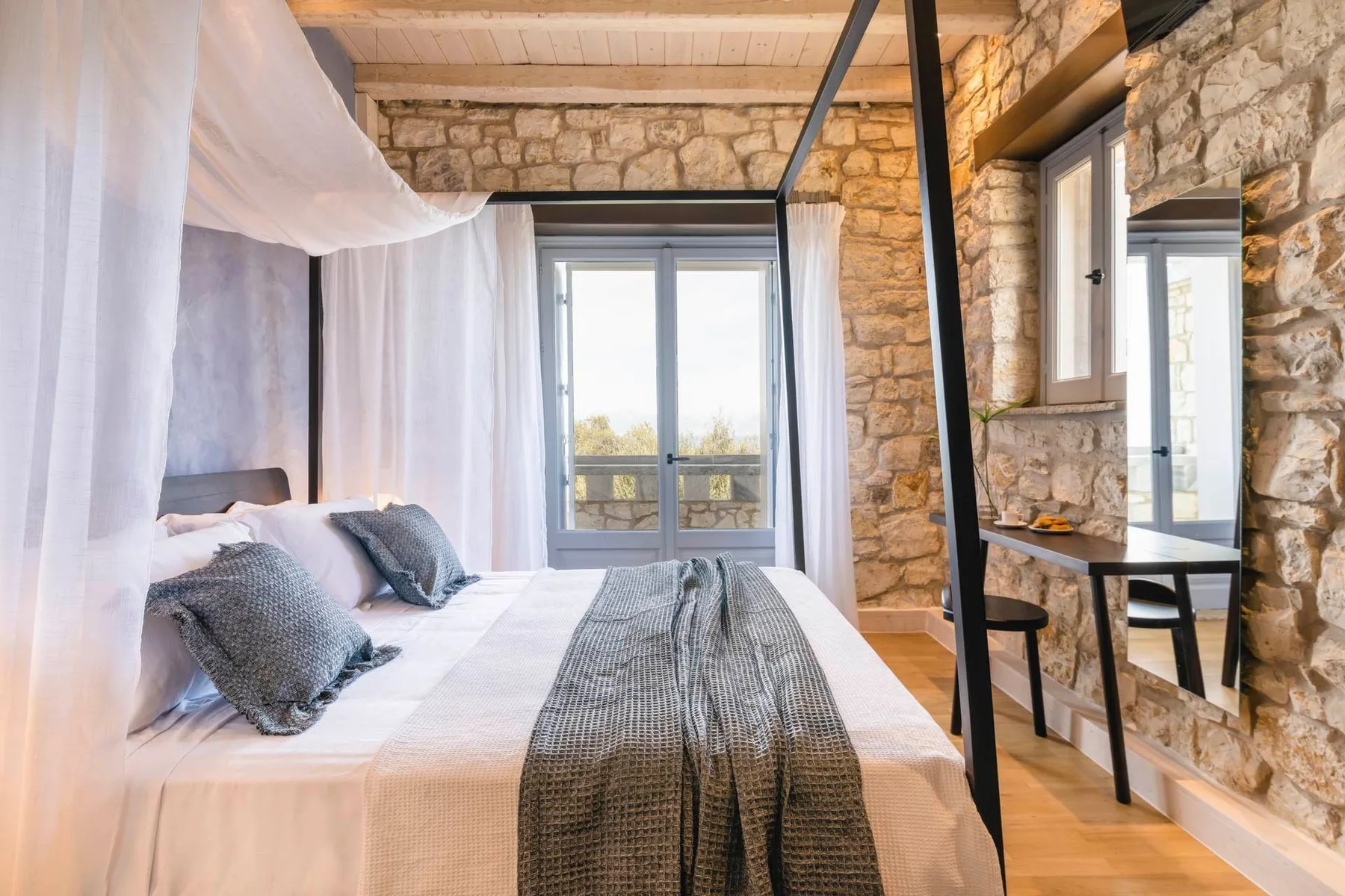 Phoenix villa in Corfu