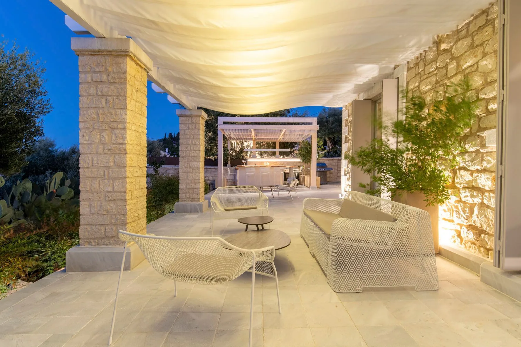 Phoenix villa in Corfu