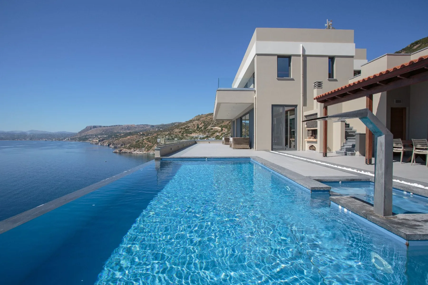 Suzette Villa in Crete