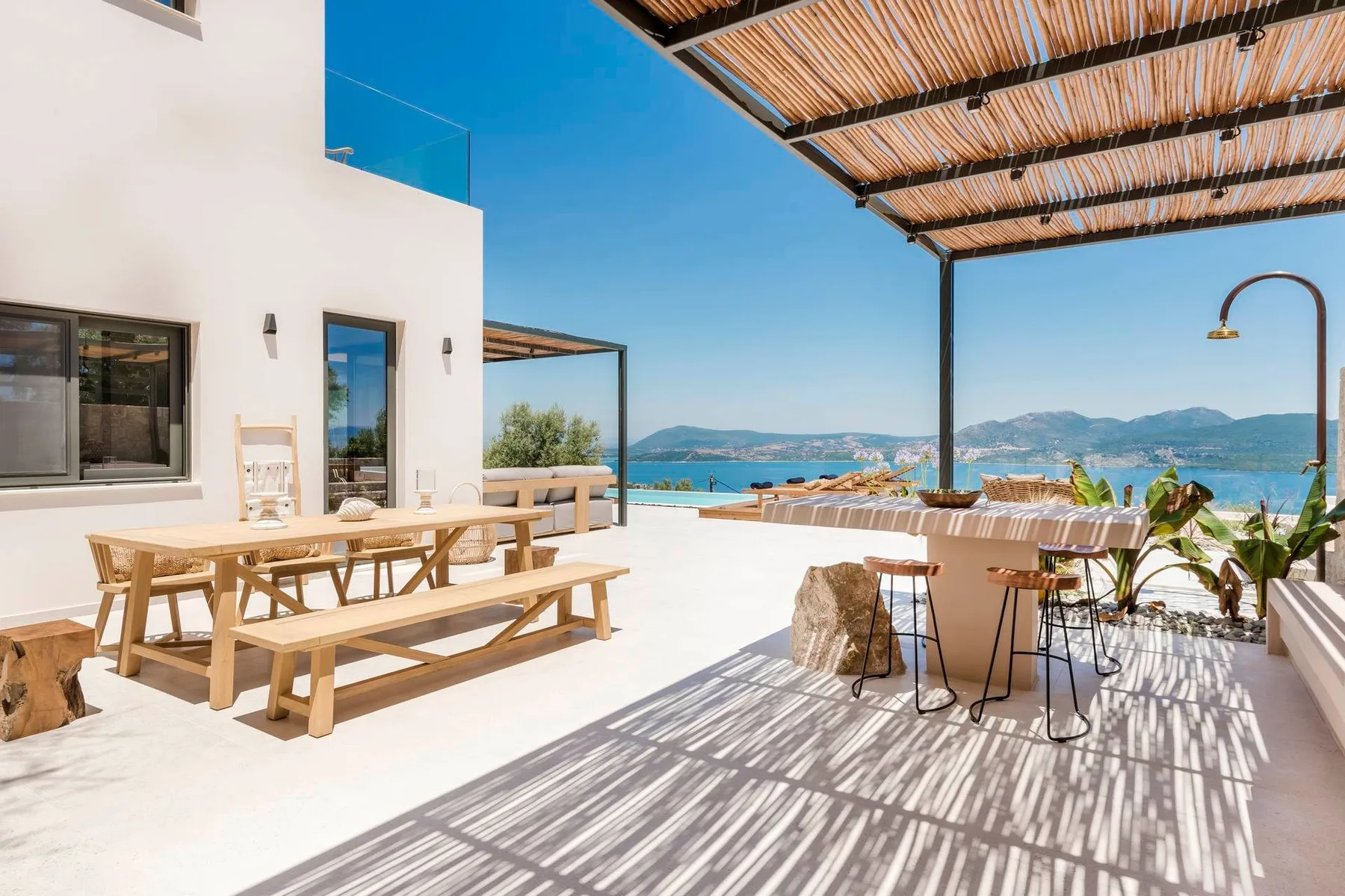 Bellflower villa in Lefkada