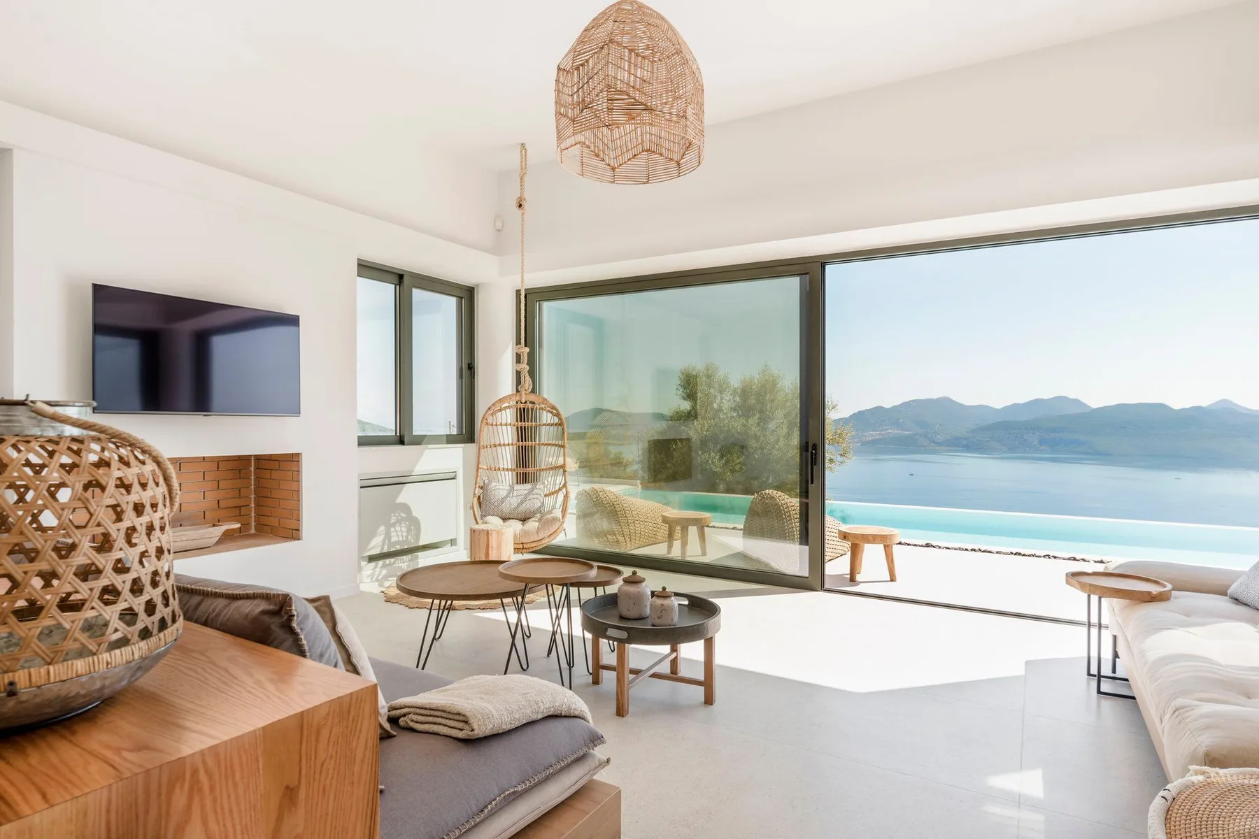 Bellflower villa in Lefkada
