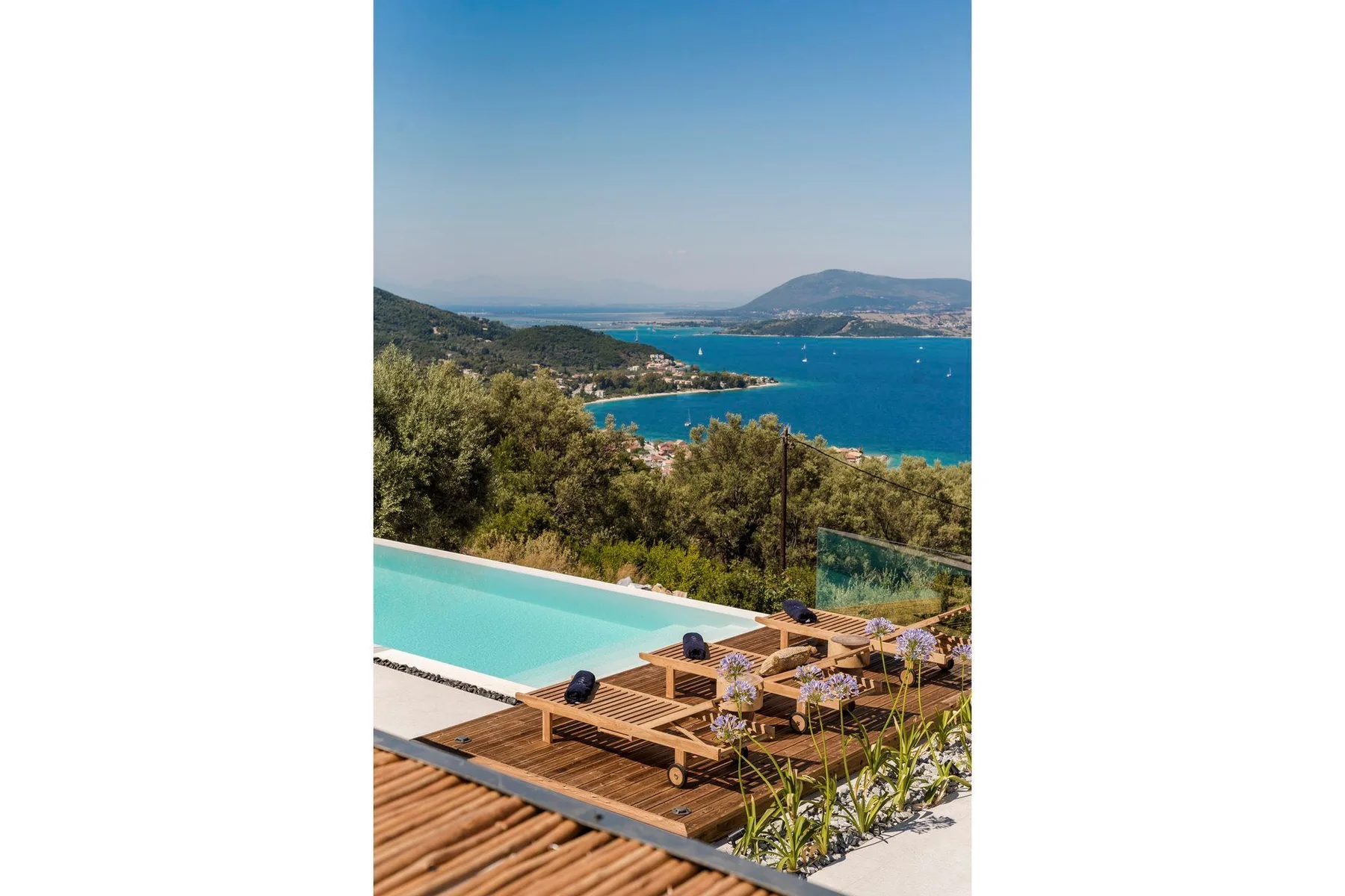 Bellflower villa in Lefkada