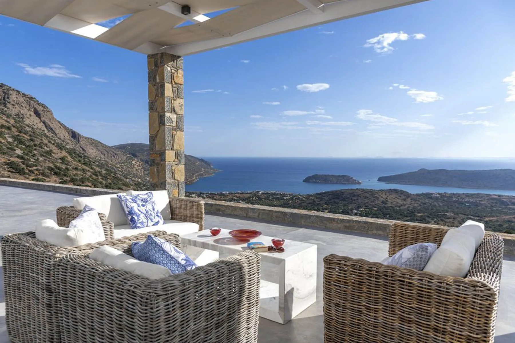 Almond Villa in Crete