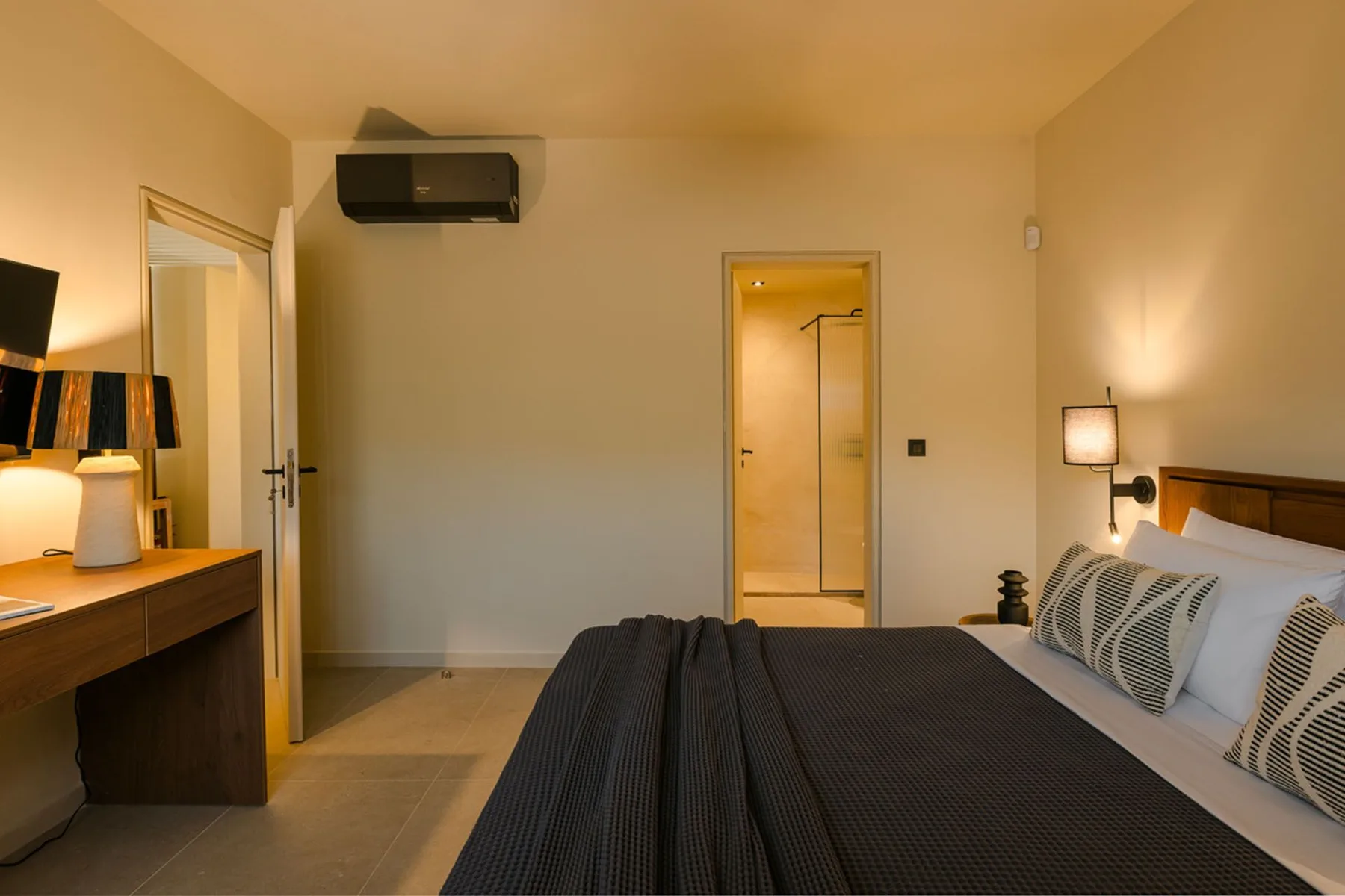 Chrysanthemum villa in Athens