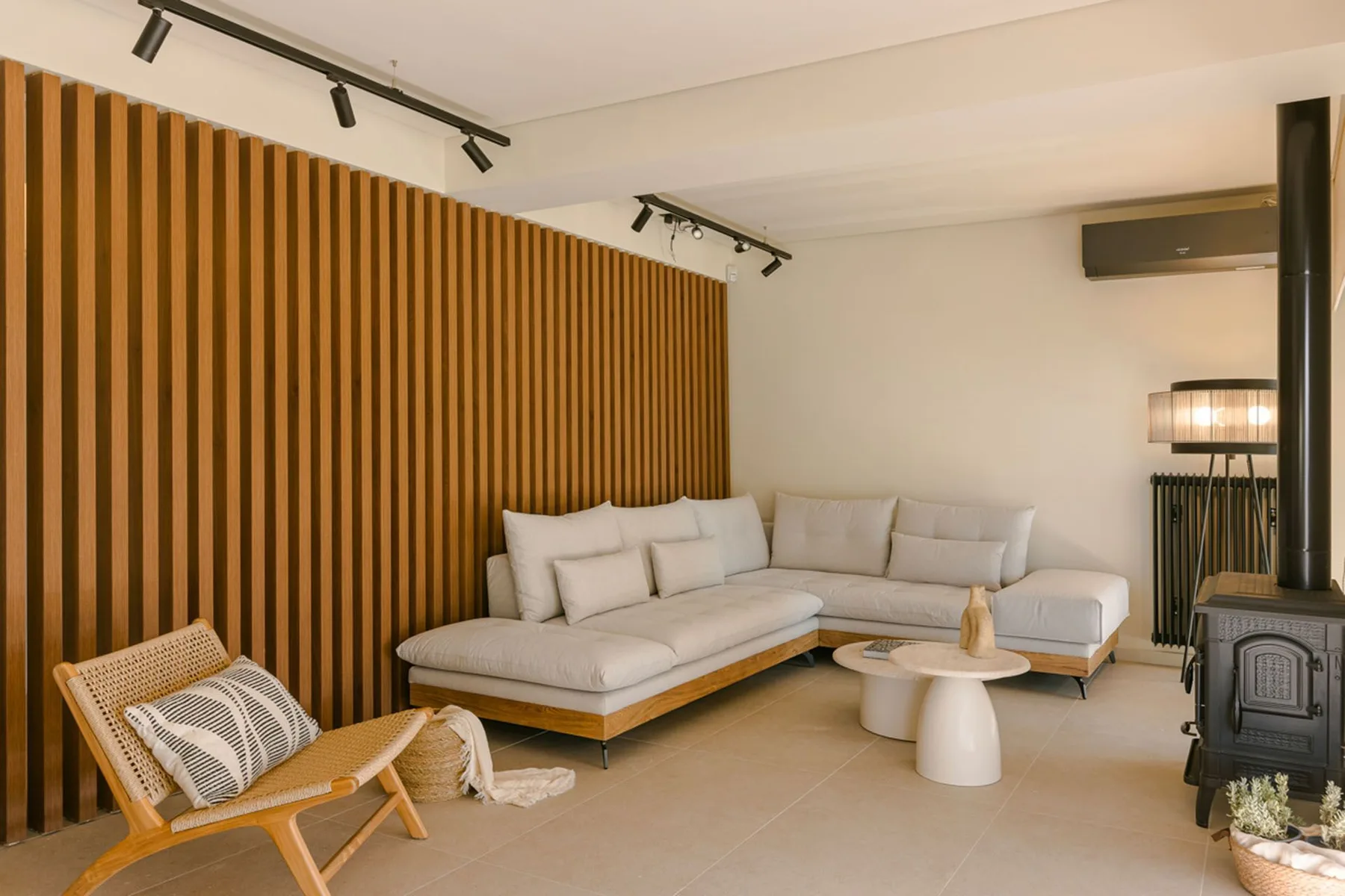 Chrysanthemum villa in Athens