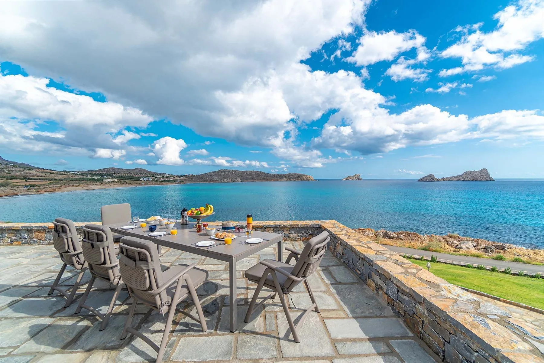 Jessica Villa in Crete