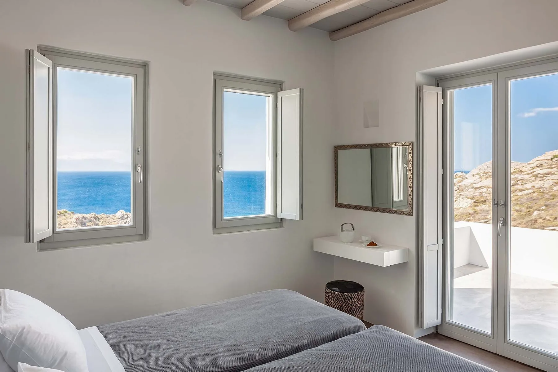 Oceania Retreat Villa in Mykonos