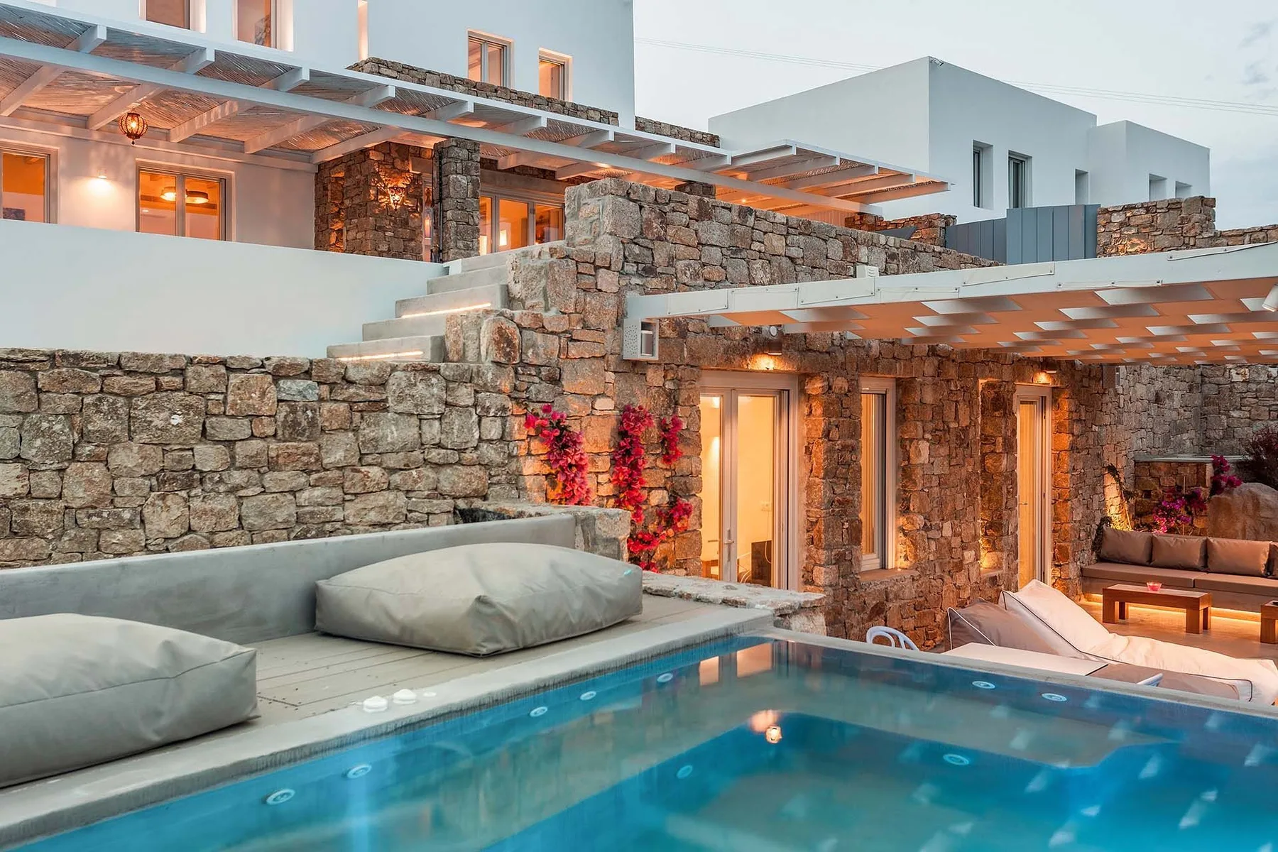 Oceania Retreat Villa in Mykonos