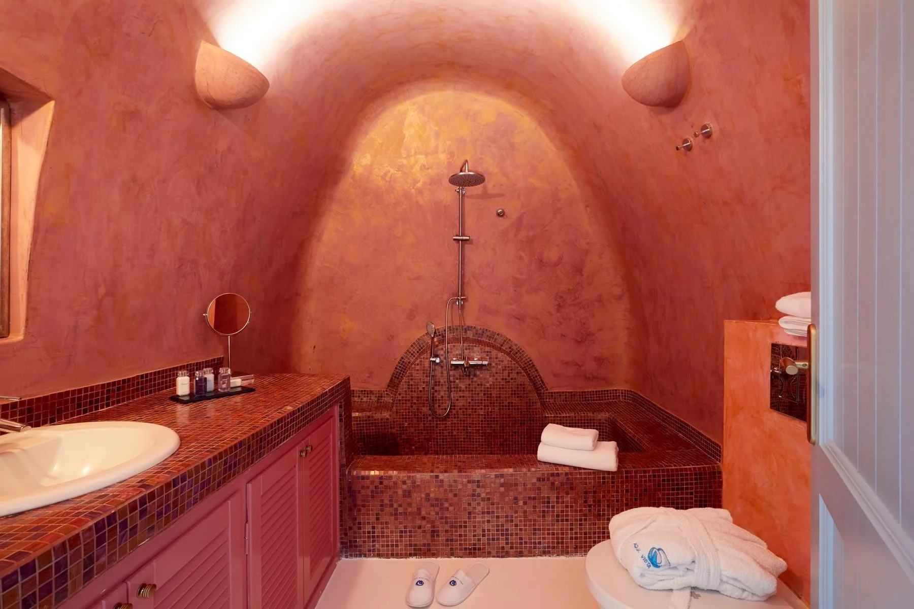 Raelle Villa in Santorini