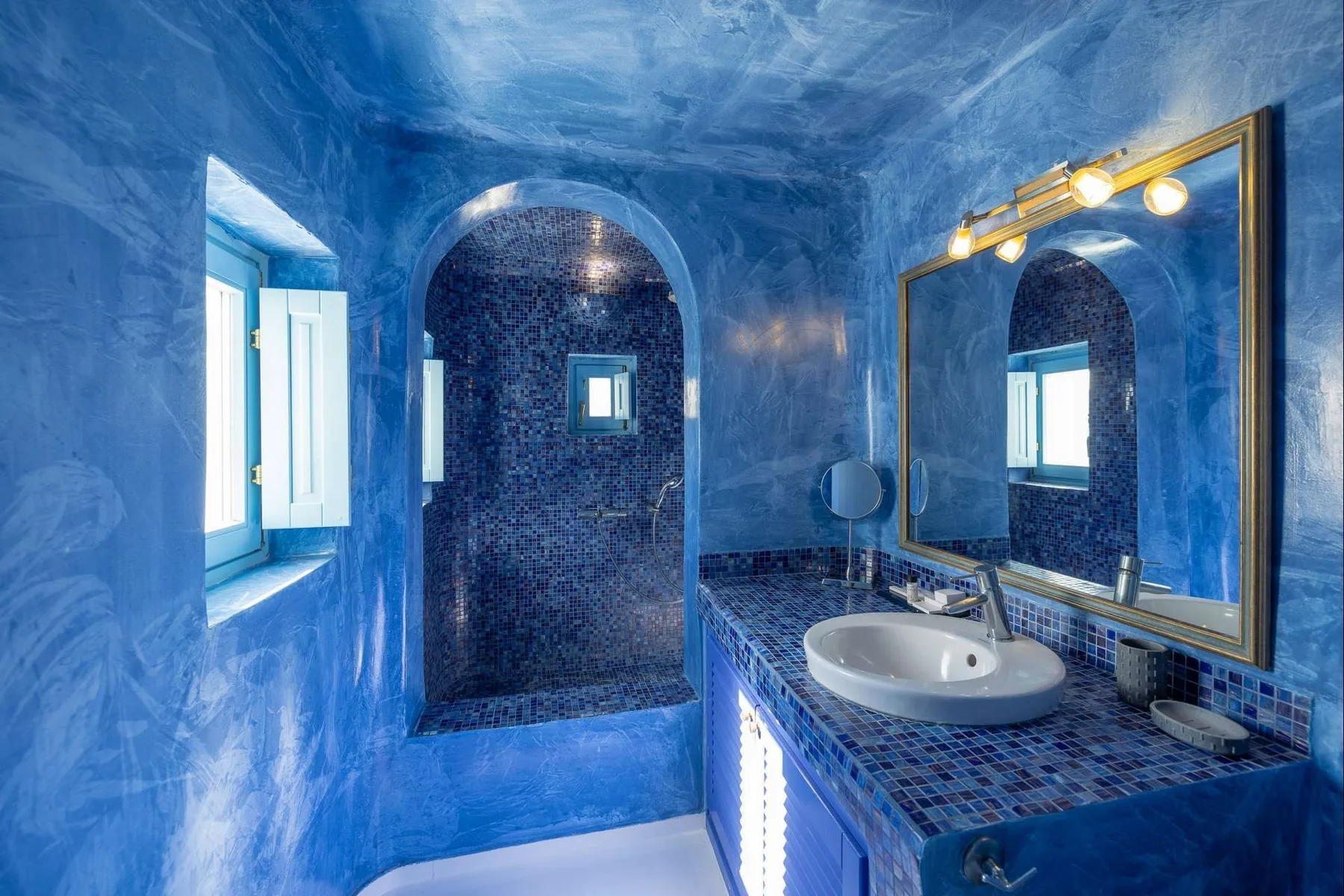 Raelle Villa in Santorini
