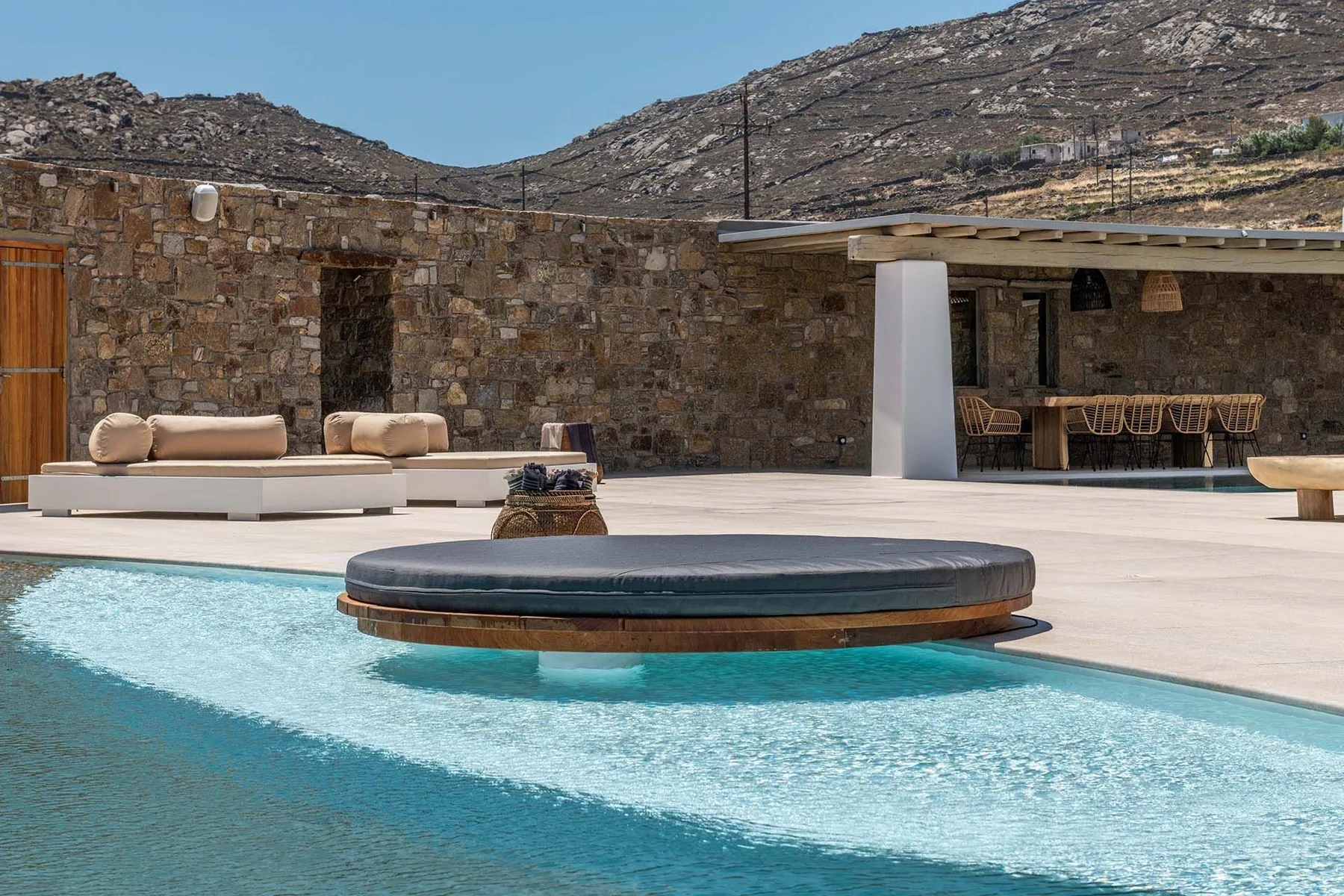 Adel Retreat villa in Mykonos