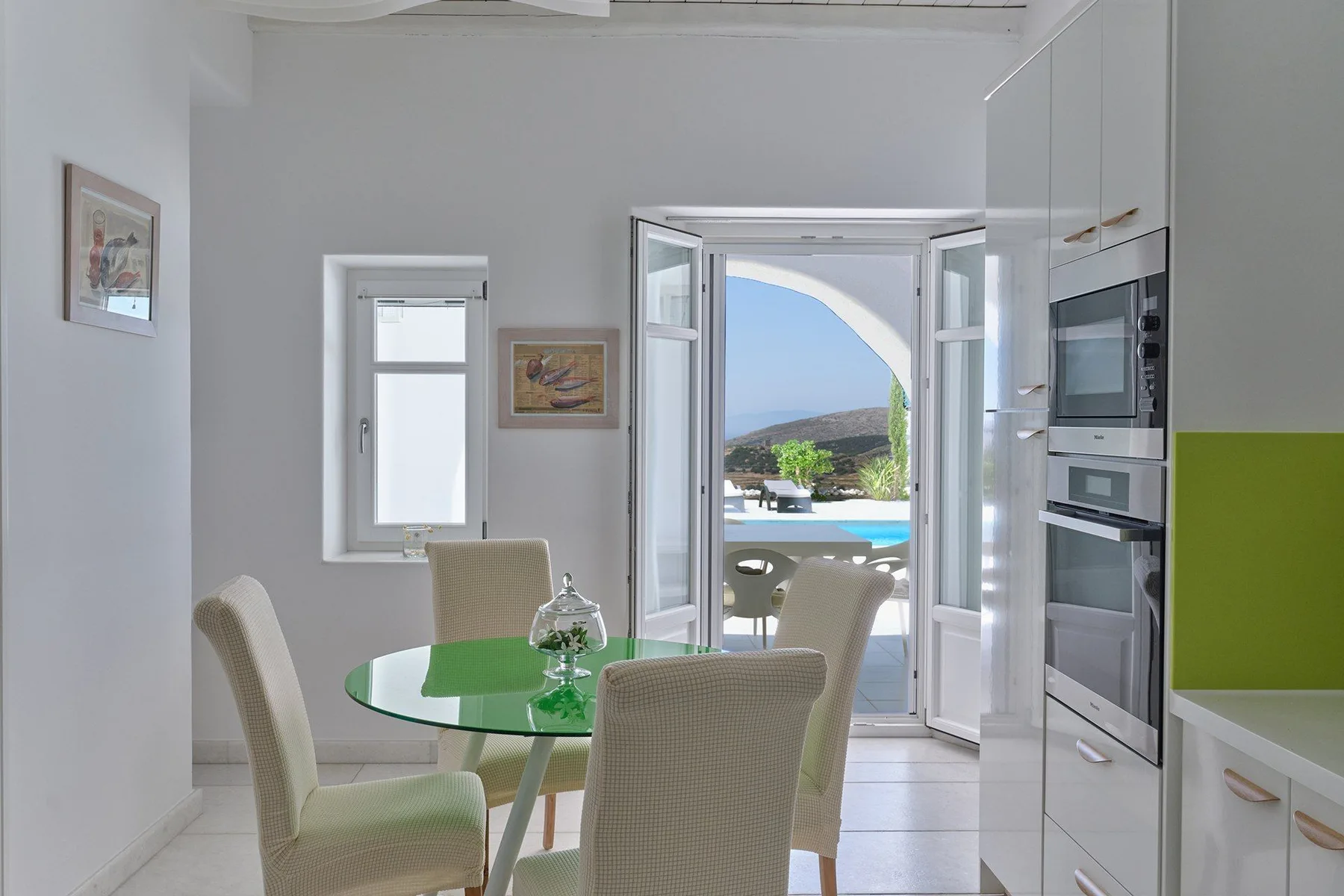 Mirabella Villa in Paros