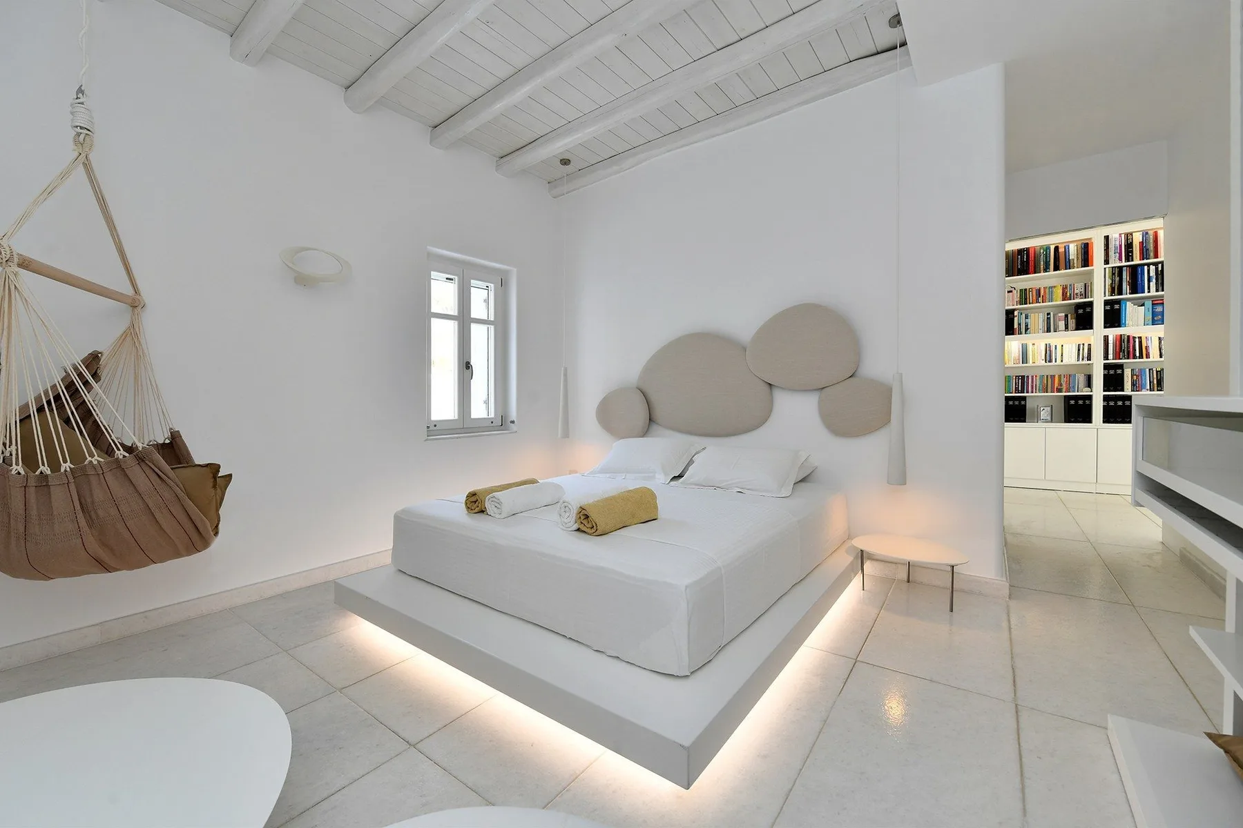 Mirabella Villa in Paros