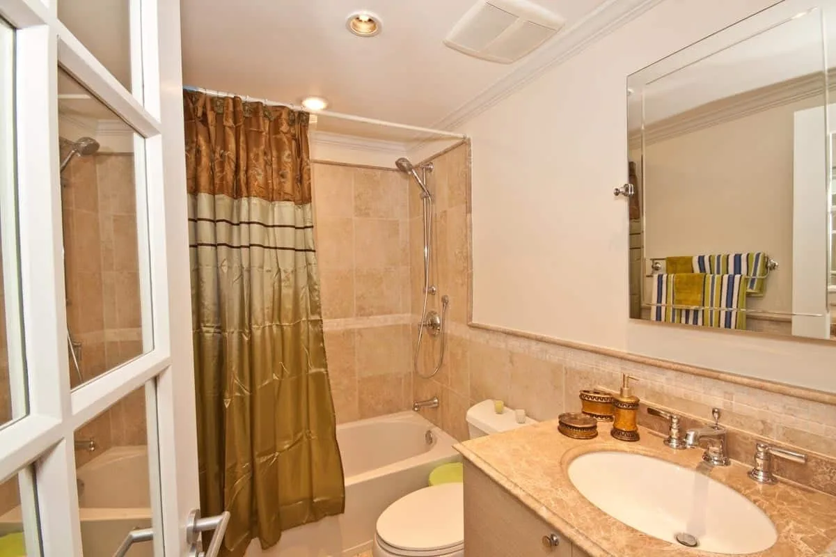 Sapphire Beach 118