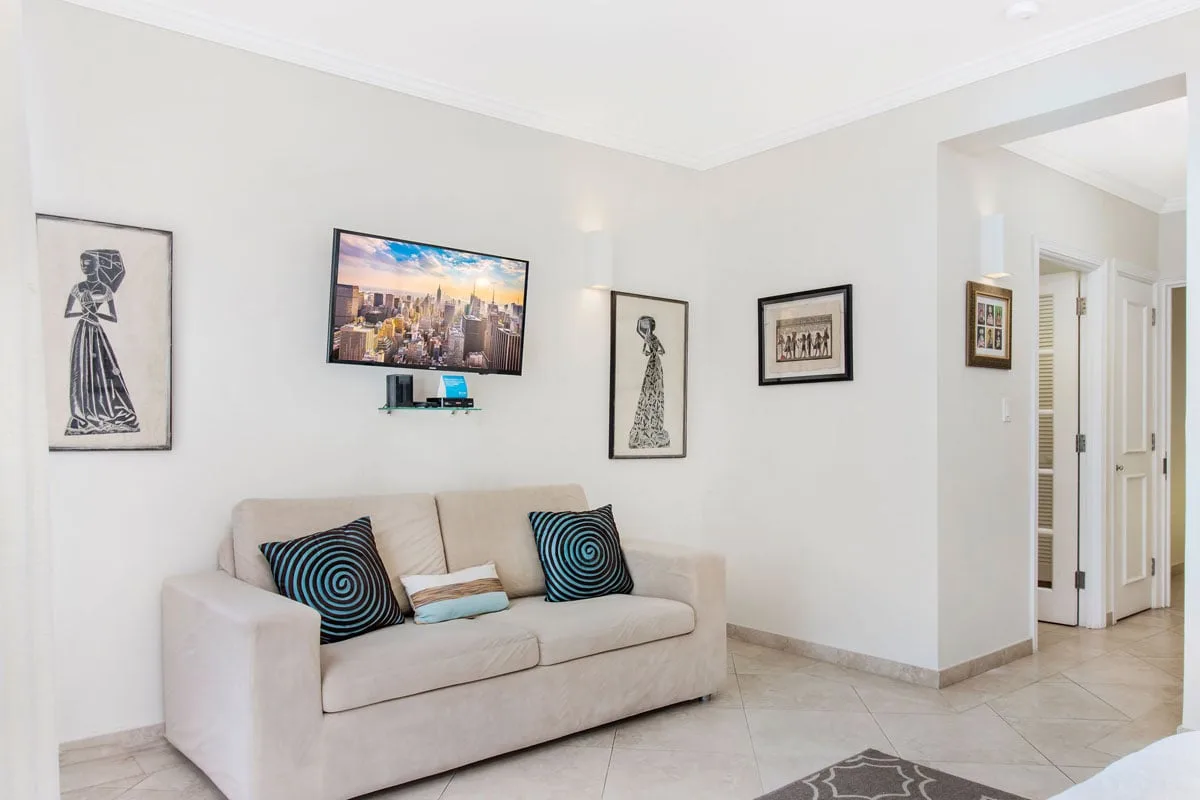 Sapphire Beach 102