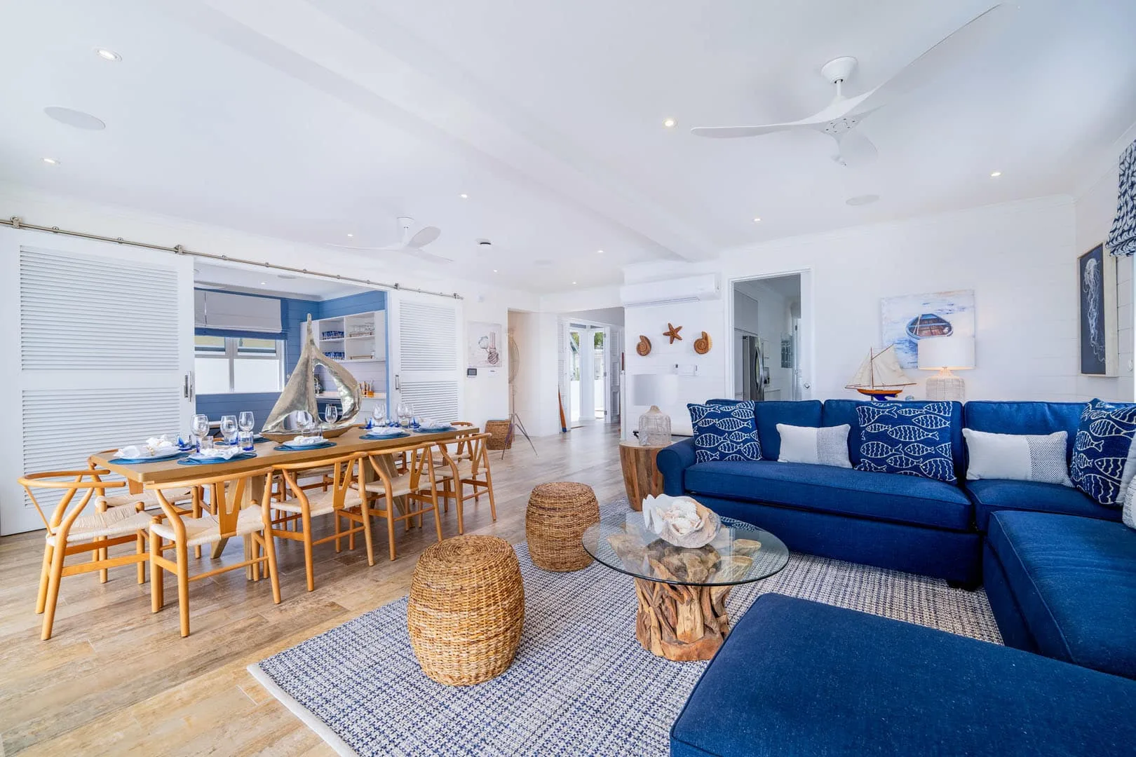 Sea Breeze Beach Villa (4 bed)
