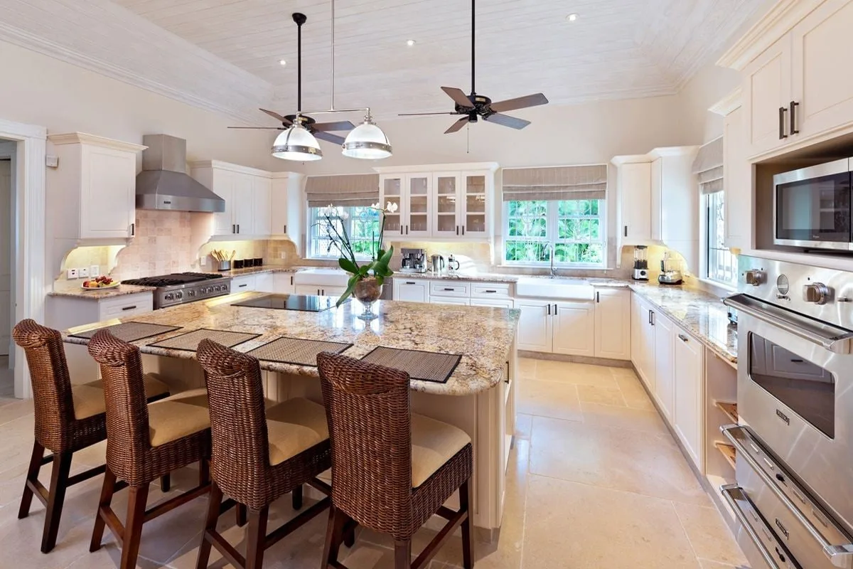 Sandy Lane – Windward