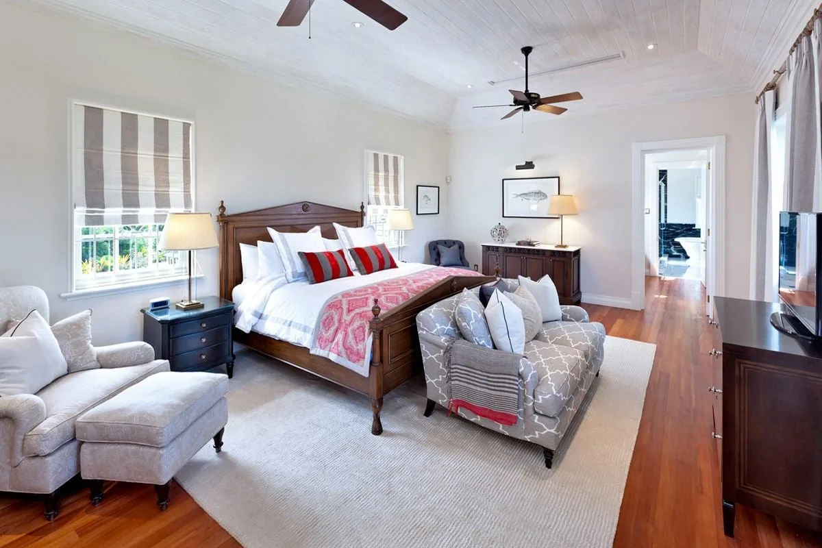 Sandy Lane – Windward