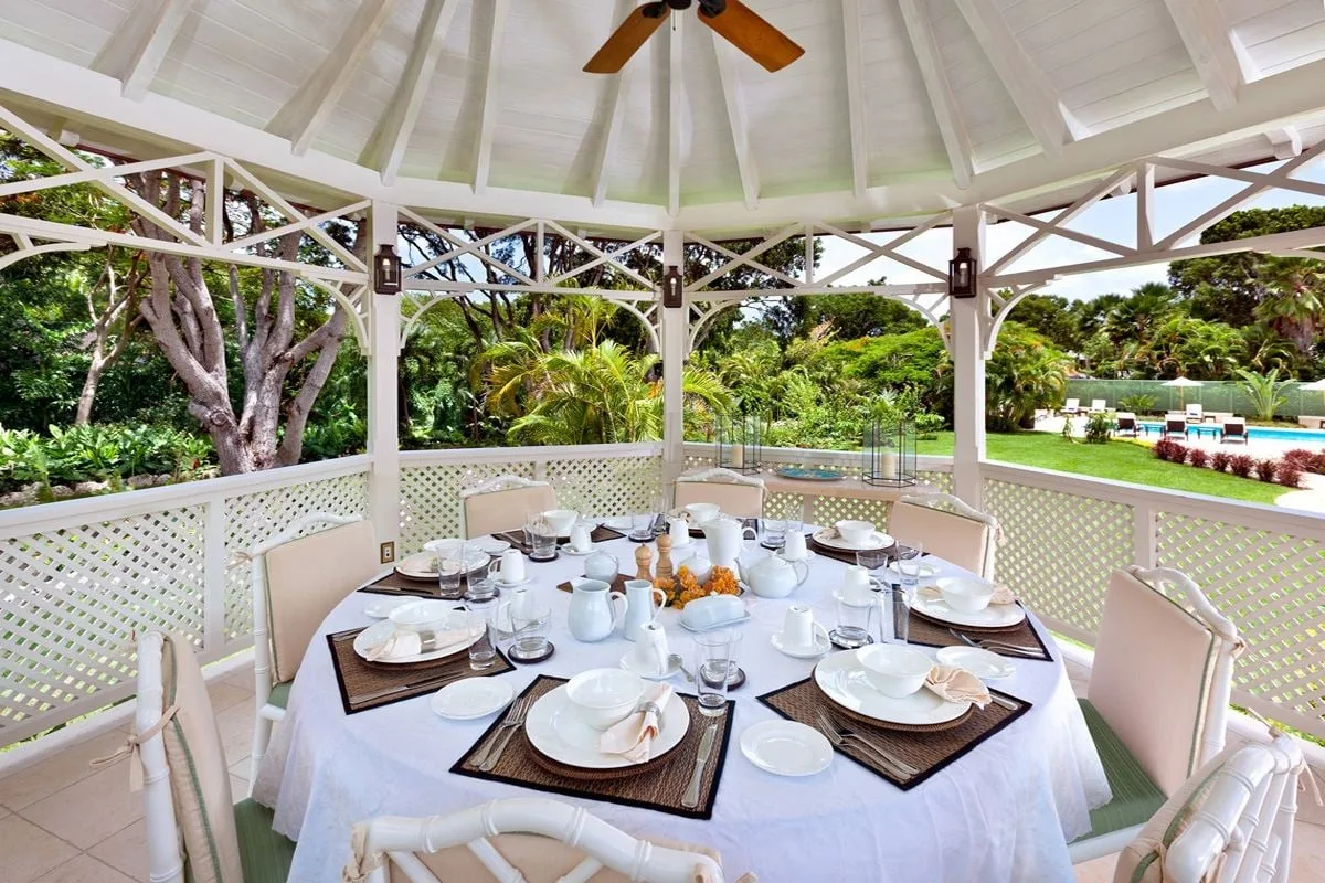 Sandy Lane – Windward