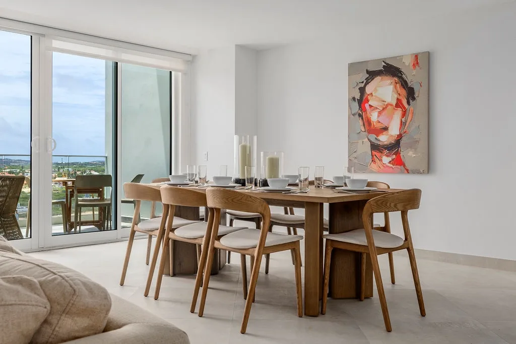 A360.E61- Elegant 3BR Suite with Private Terrace Near Eagle Beach